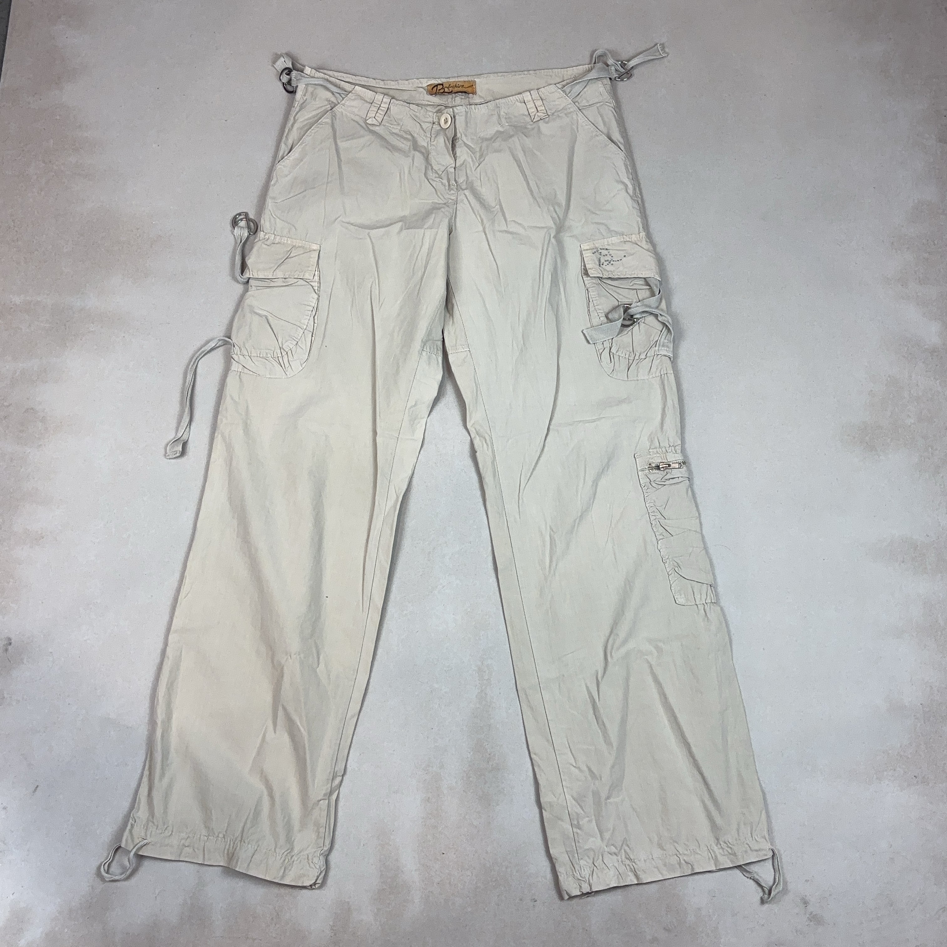 BEIGE CARGO PANTS - LARGE
