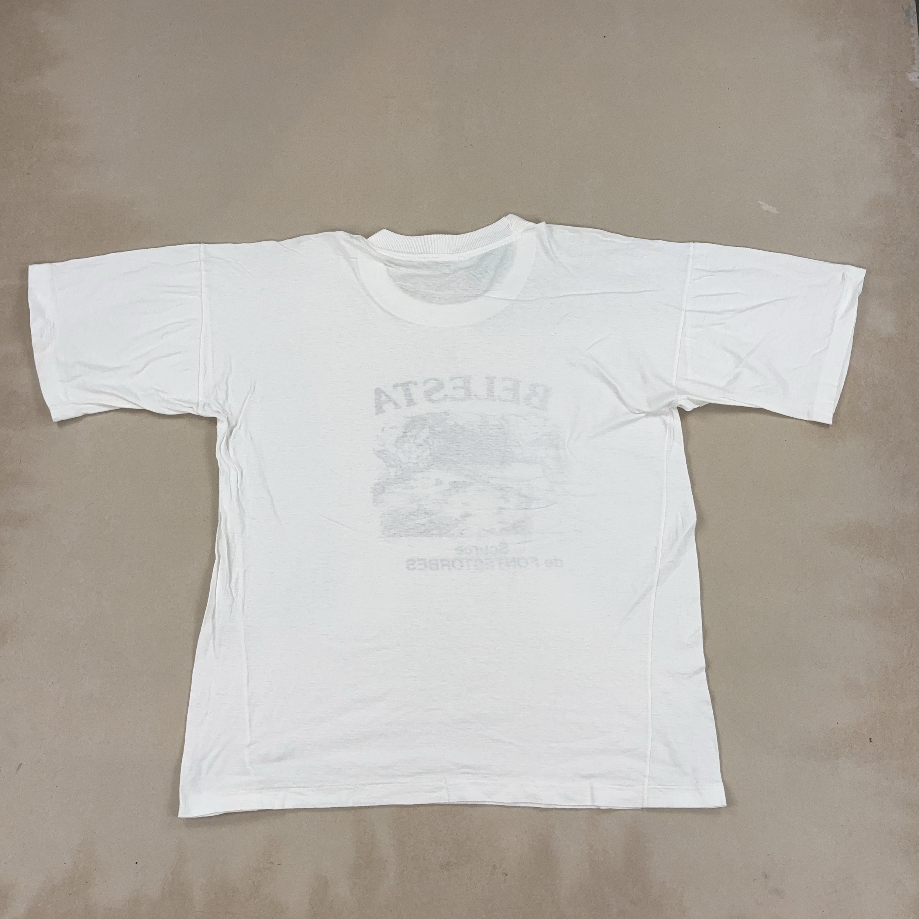 WHITE GRAPHIC TEE - MEDIUM