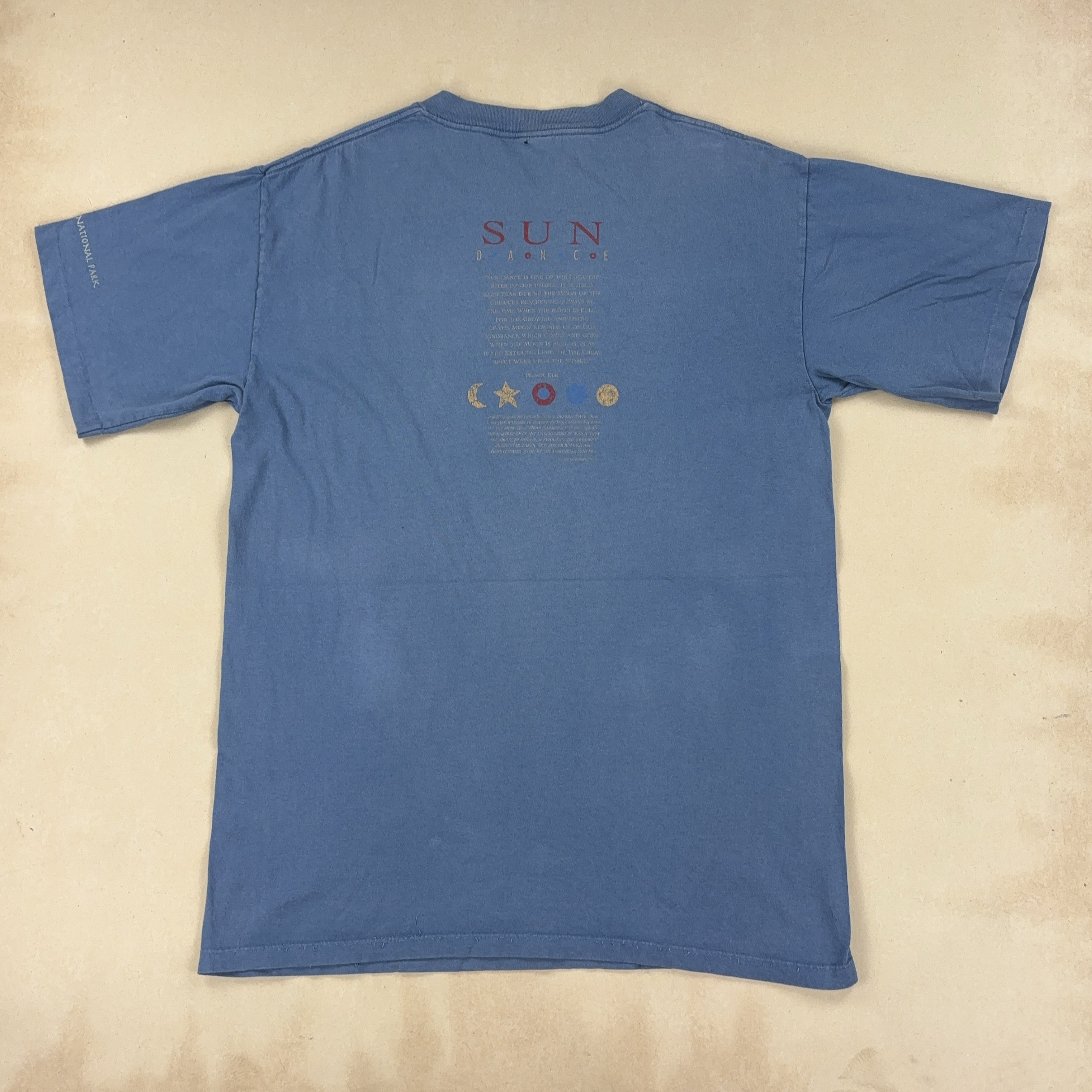 VINTAGE GRAPHIC TEE - LARGE