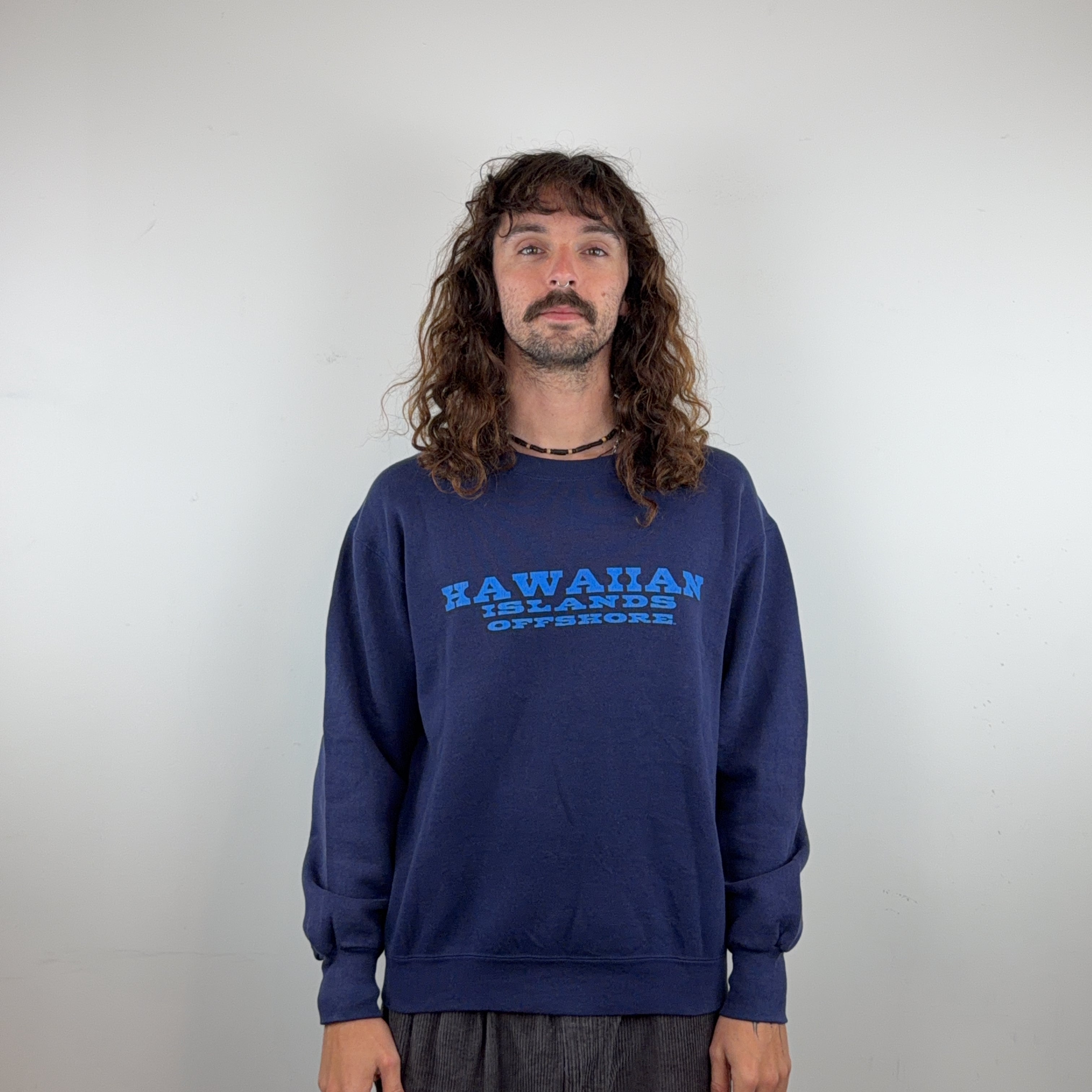 VINTAGE "HAWAIIAN ISLAND" CREW - MEDIUM