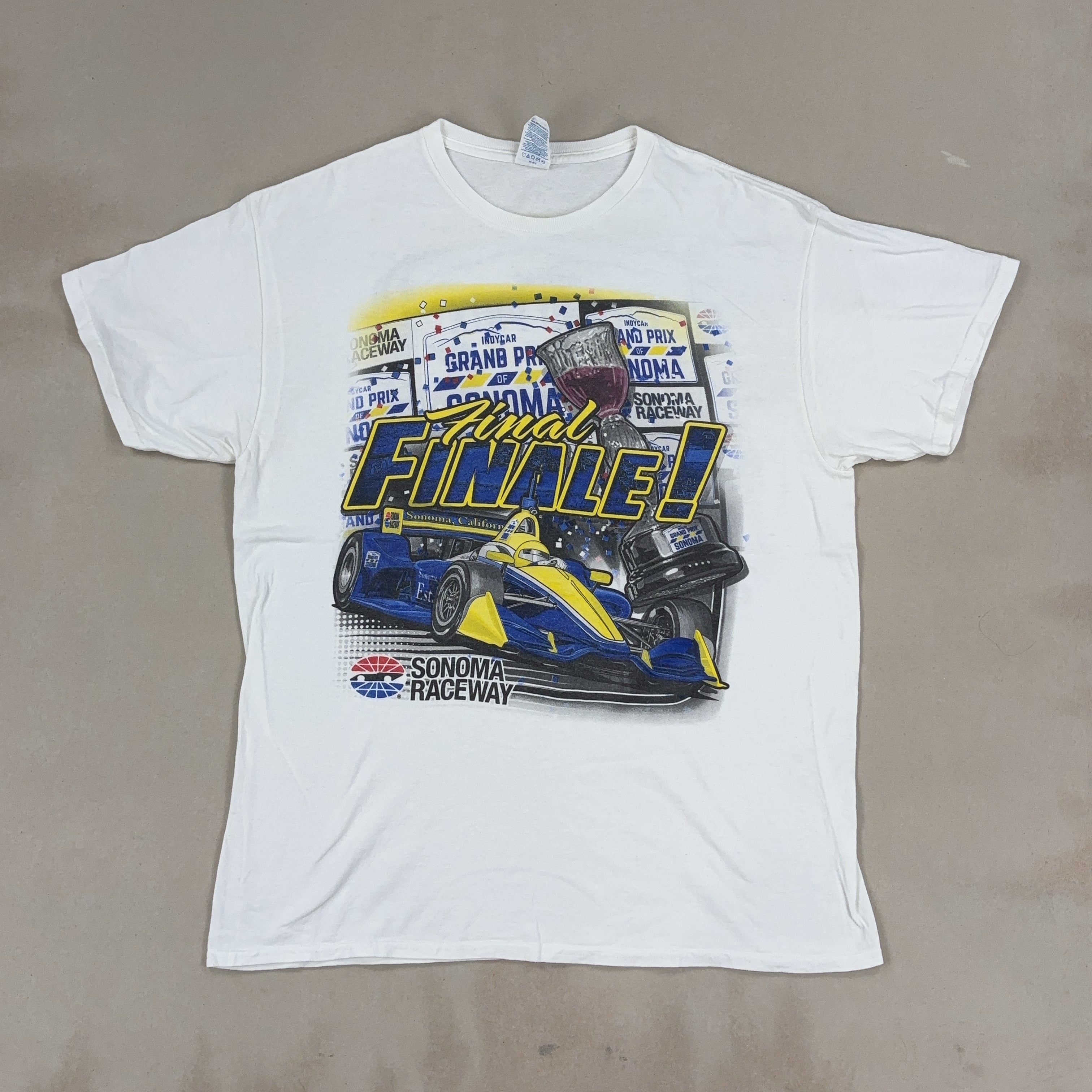 'SONOMA RACEWAY' GRAPHIC TEE - LARGE