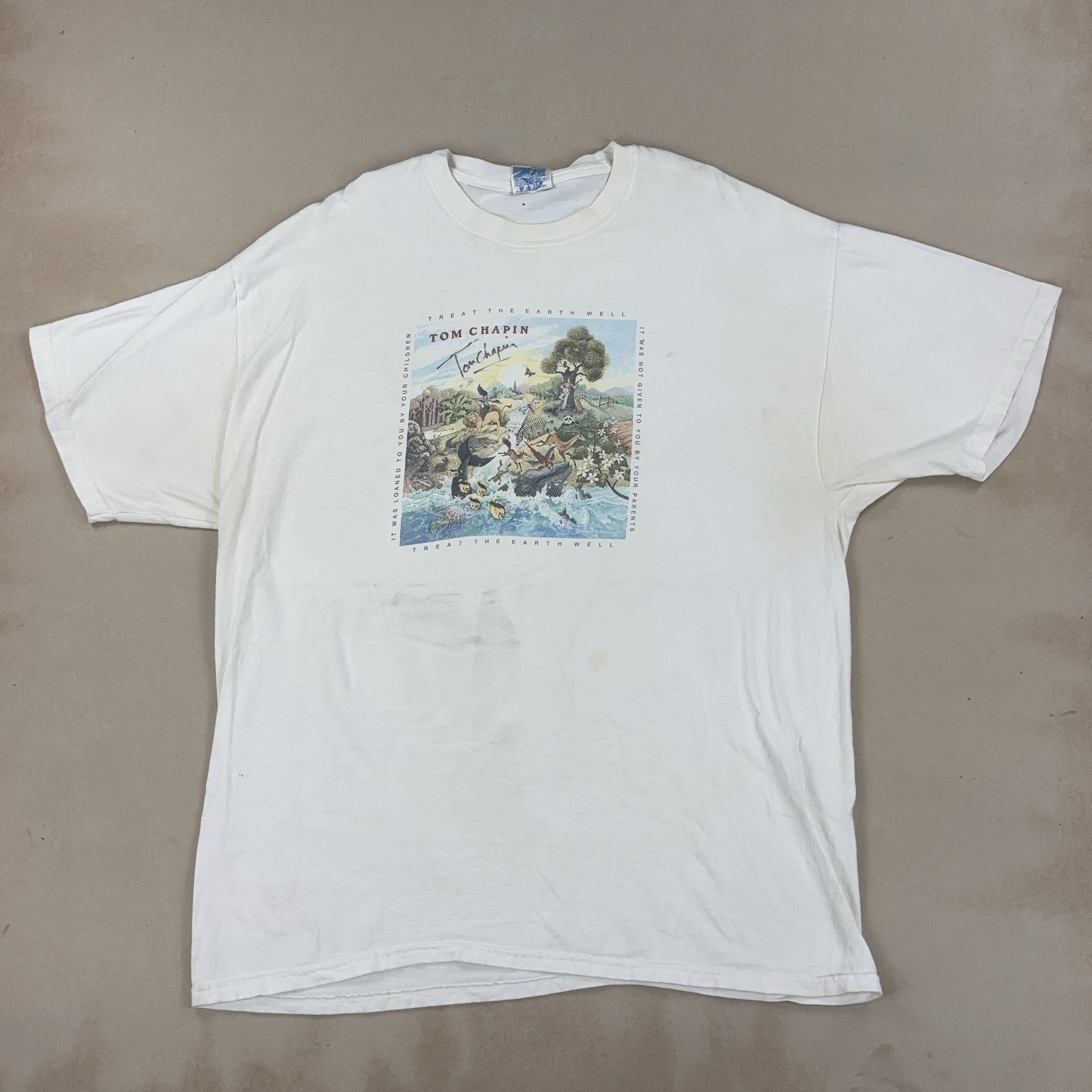 GRAPHIC TEE - X LARGE