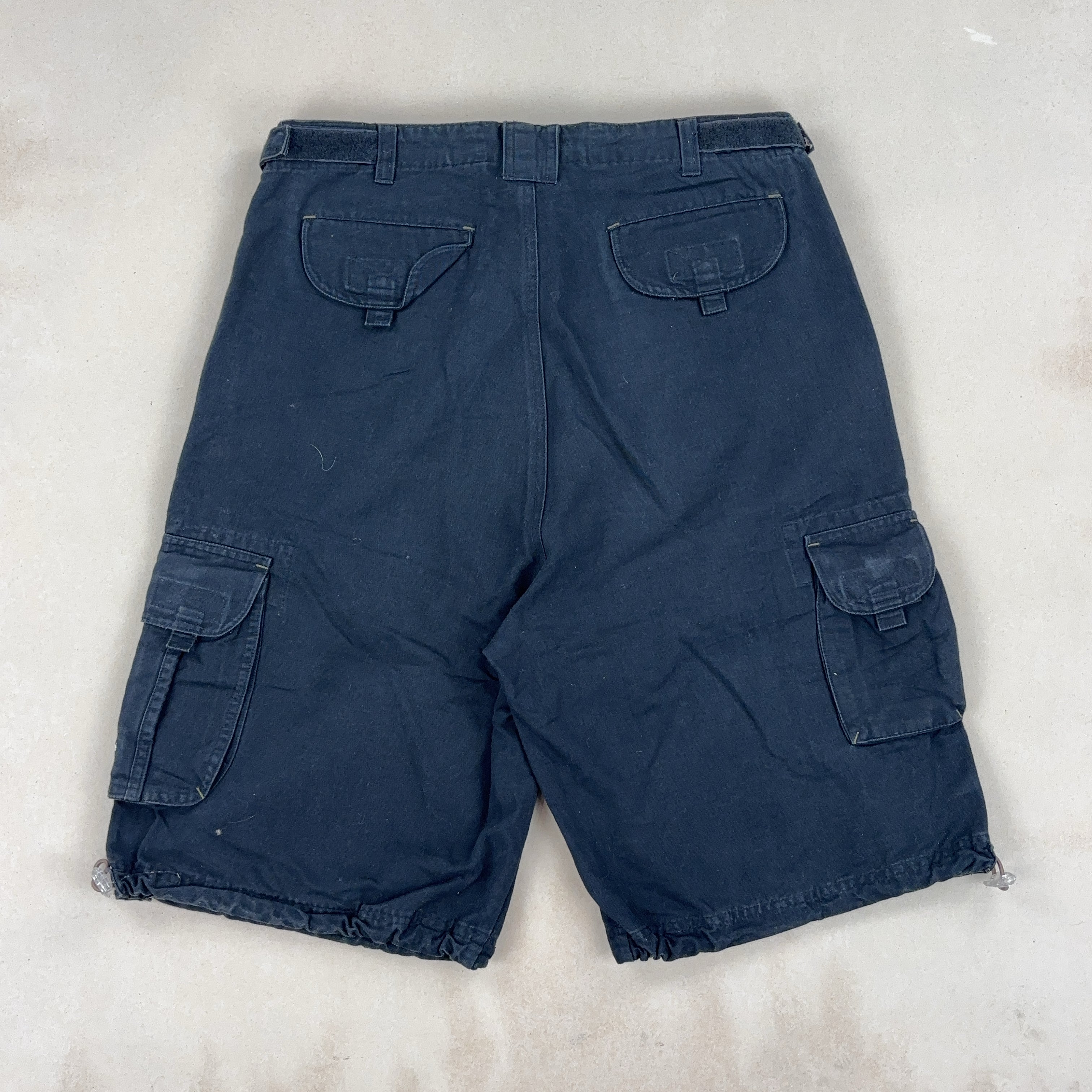RIPZONE SHORTS - LARGE