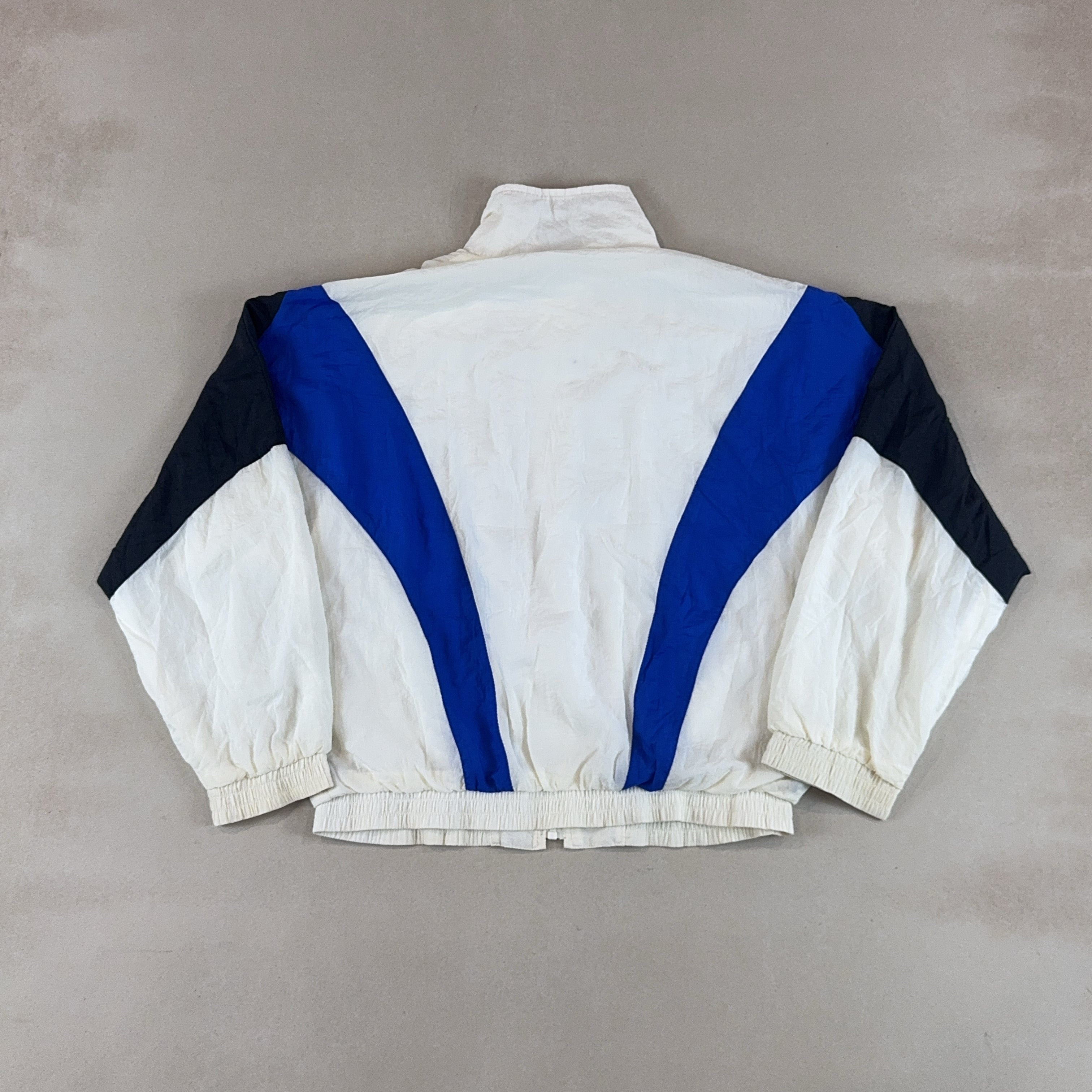 REEBOK JACKET - SMALL