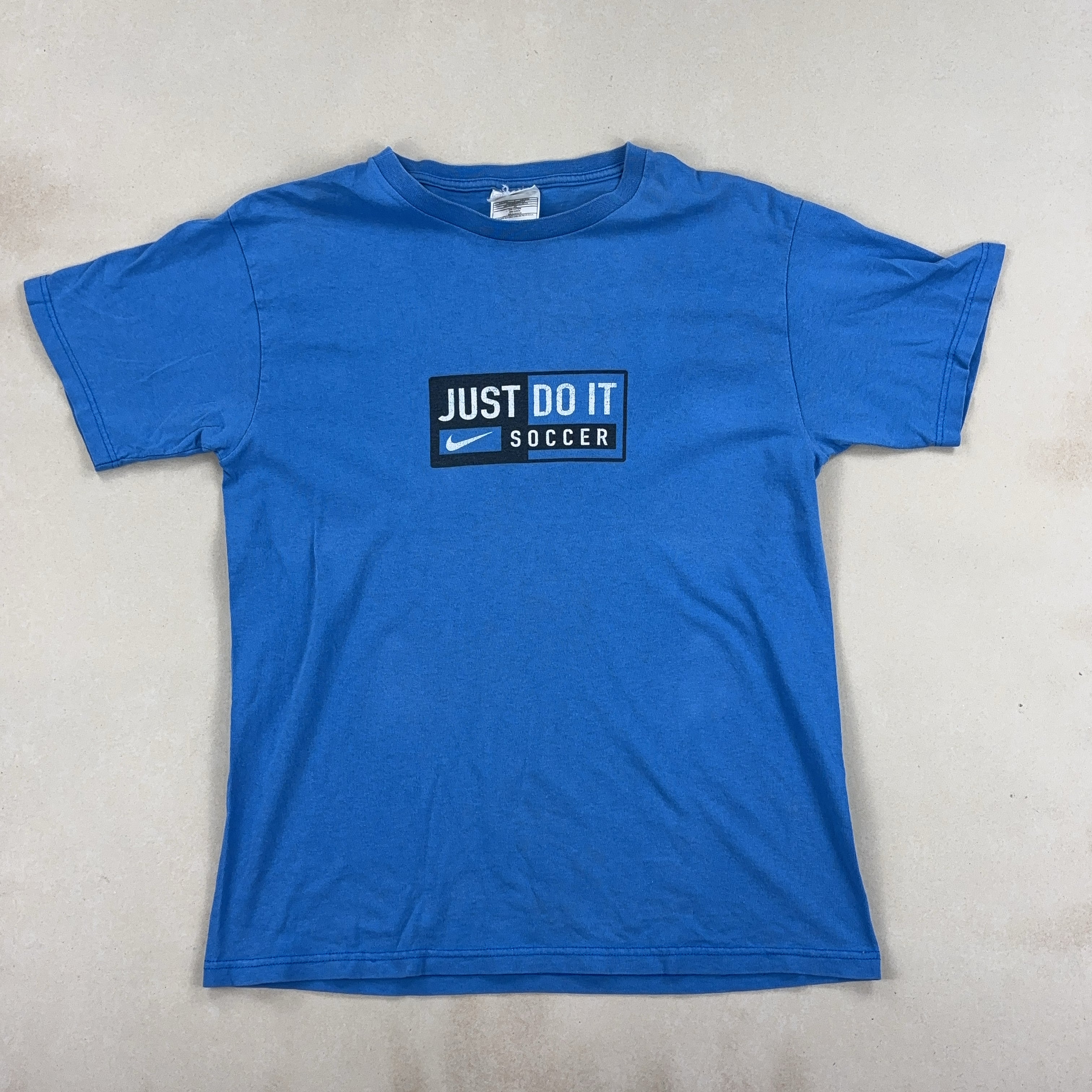 NIKE TEE - SMALL