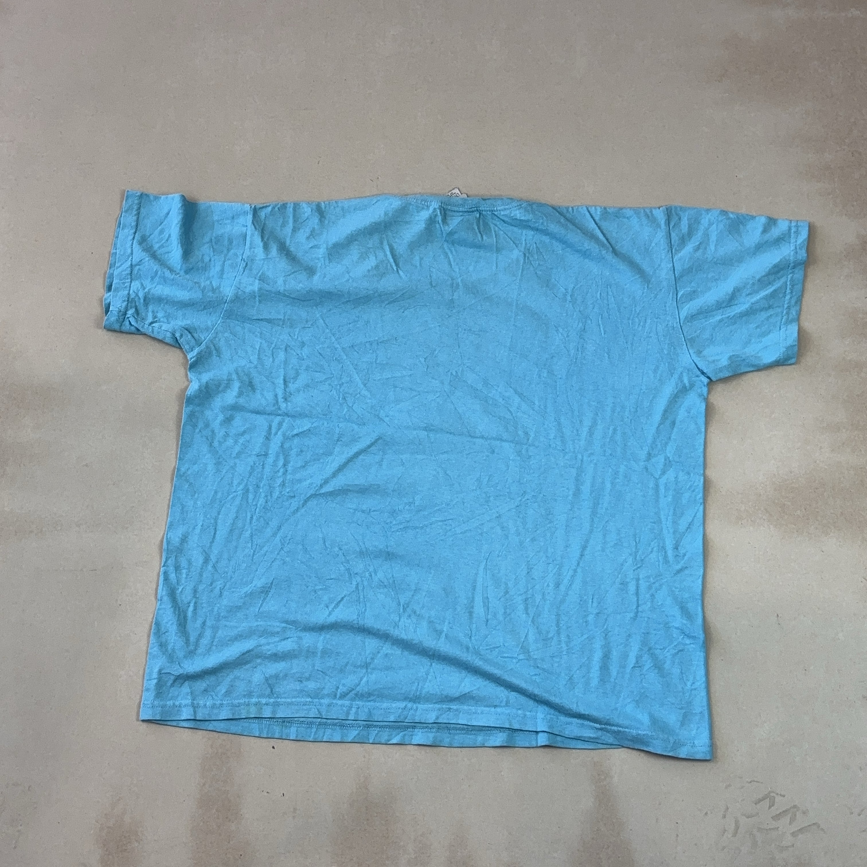 NIKE TEE - MEDIUM