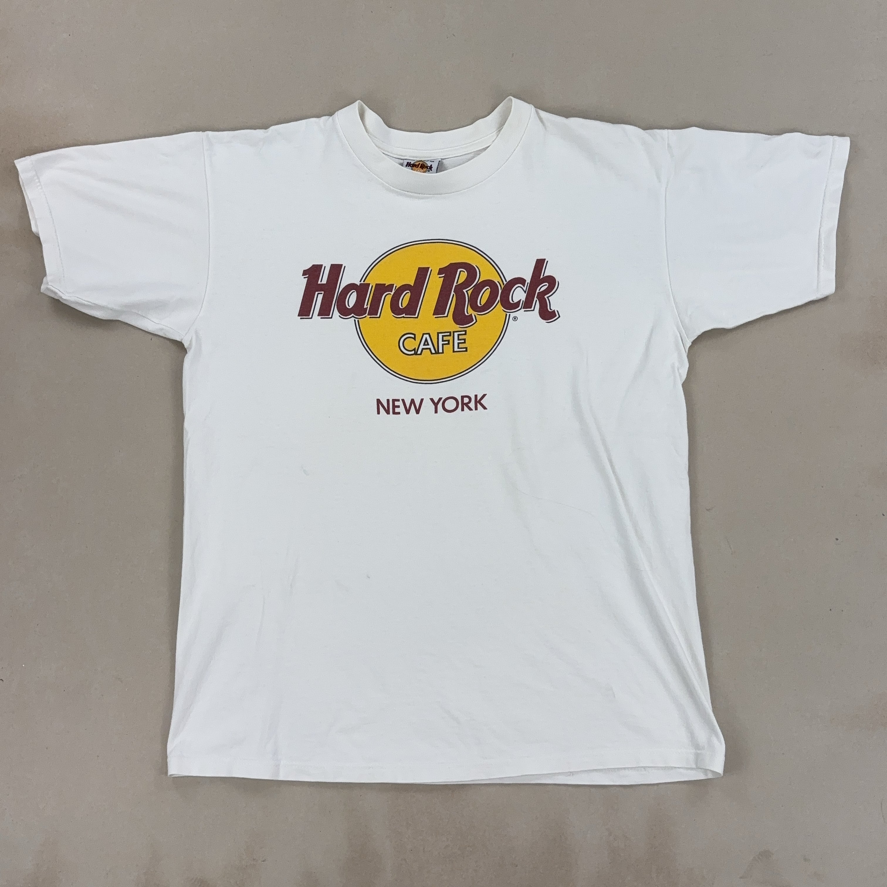 HARD ROCK CAFE TEE - MEDIUM