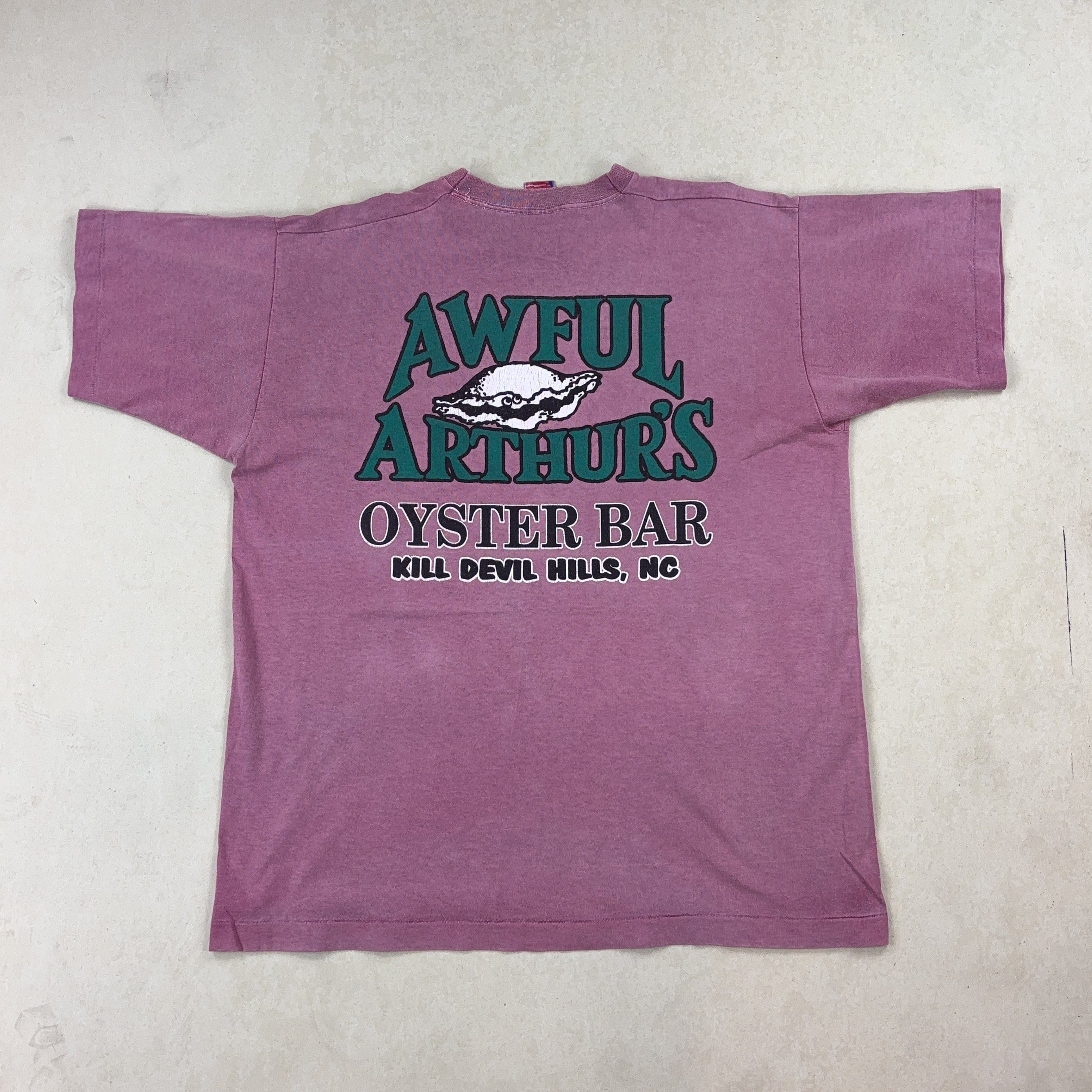 GRAPHIC TEE - LARGE