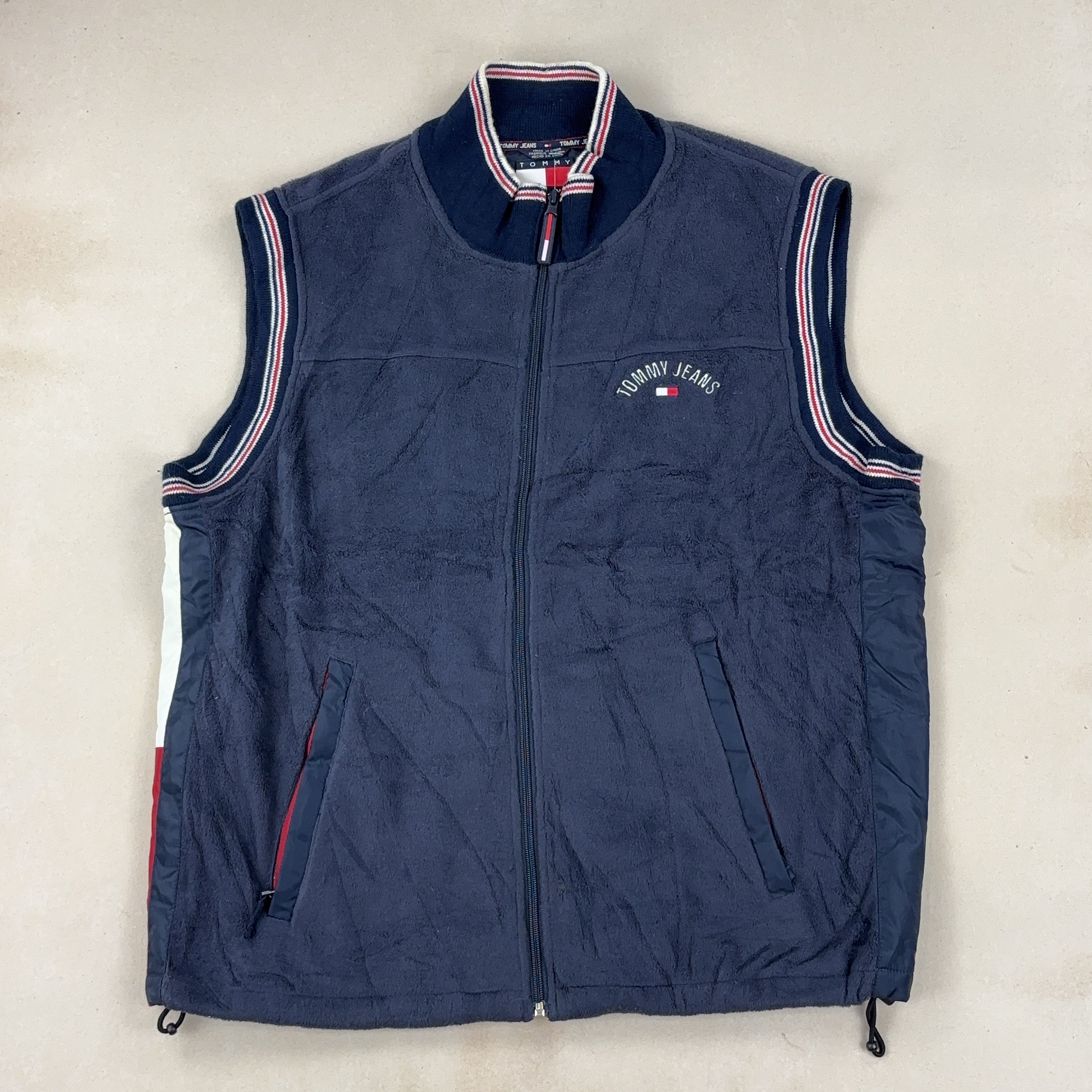TOMMY HILFIGER VEST - X LARGE