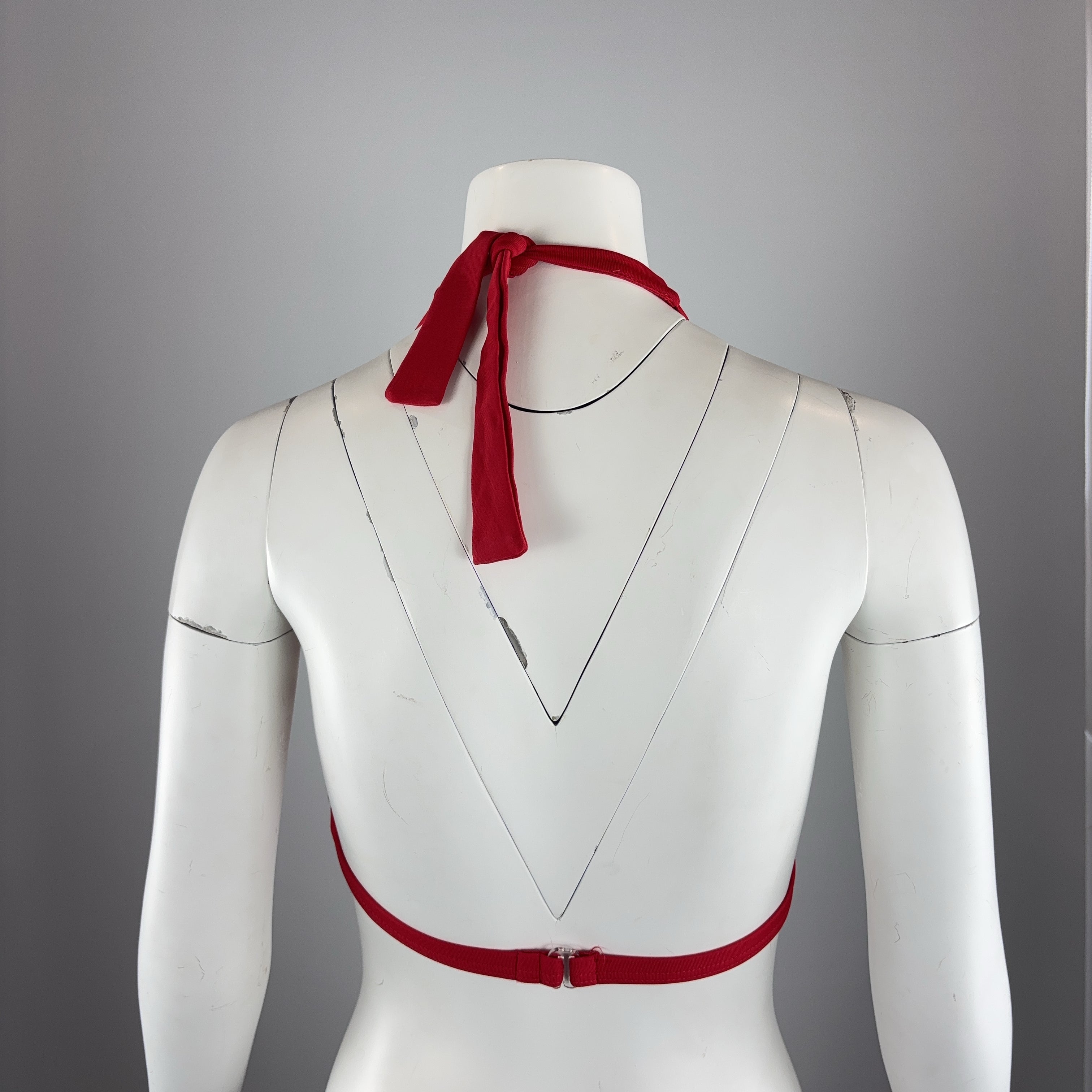 RED AND WHITE STRIPED BIKINI TOP - MEDIUM
