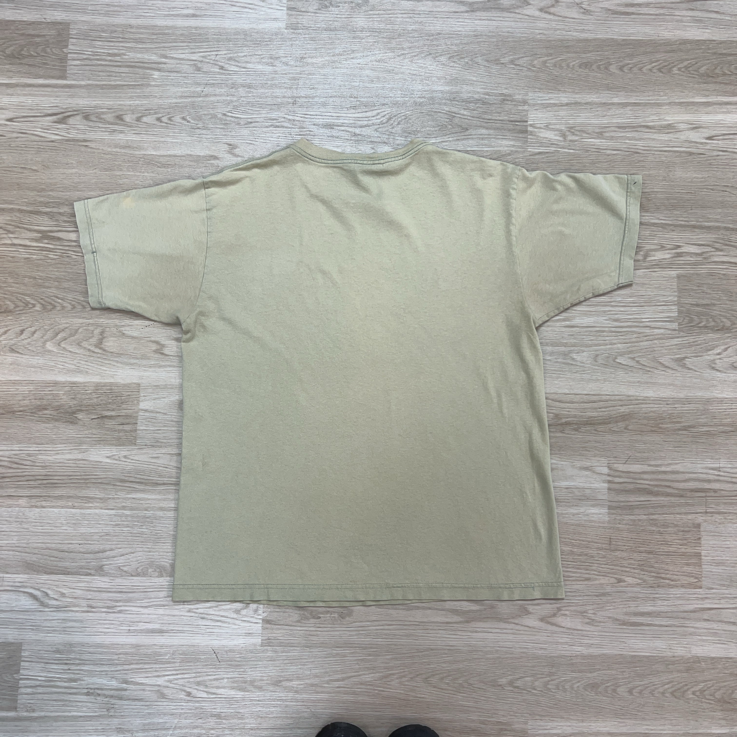 REEBOK TEE - LARGE
