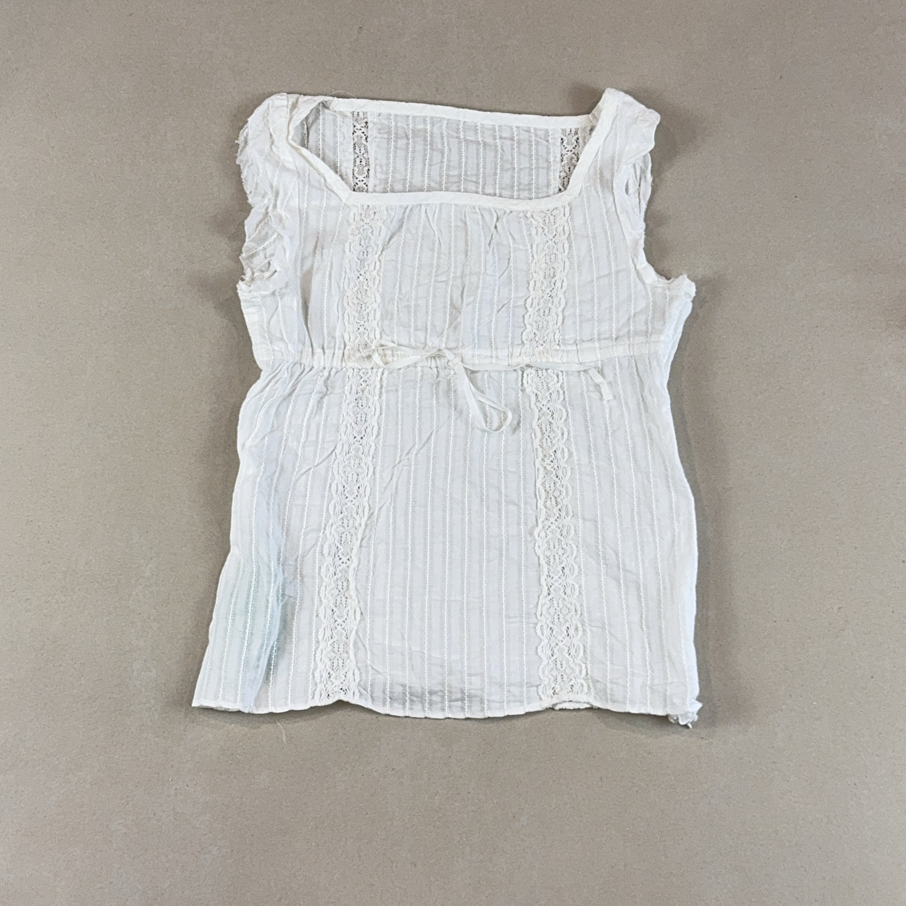 VINTAGE TOP - MEDIUM