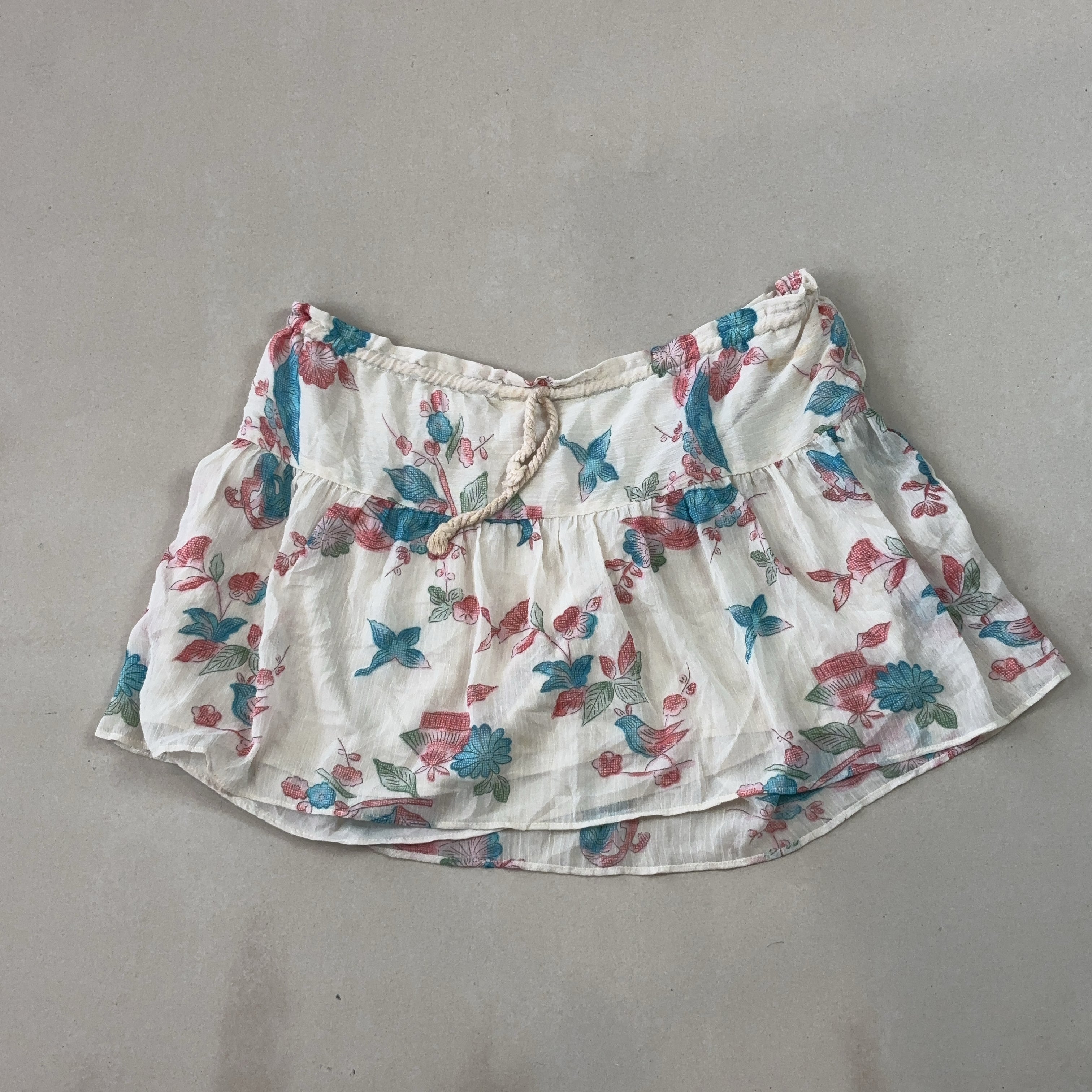 QUIKSILVER SKIRT - LARGE