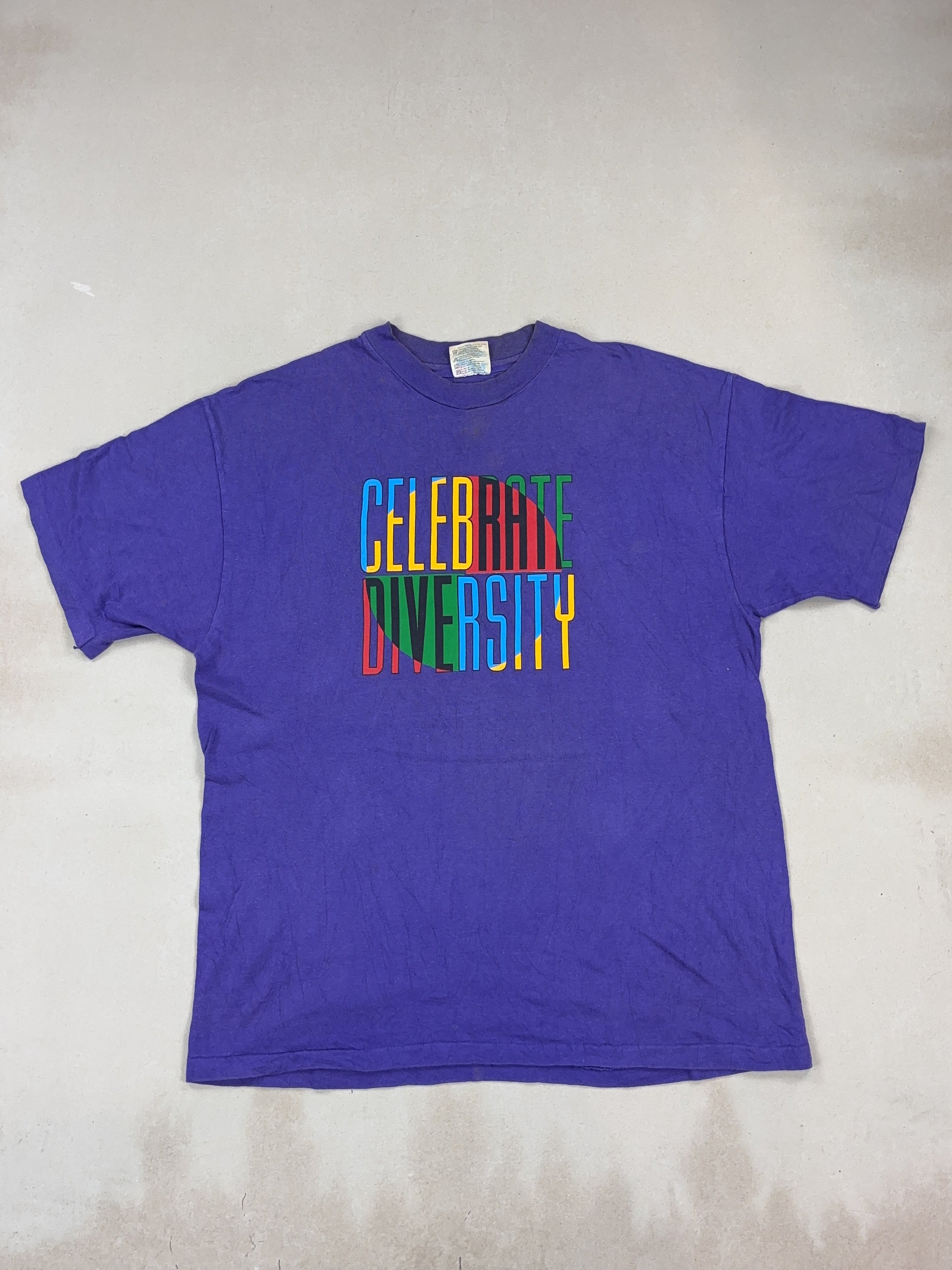 CELEBRITY DIVERSITY TEE - LARGE