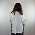 GRAPHIC WHITE TEE - X LARGE
