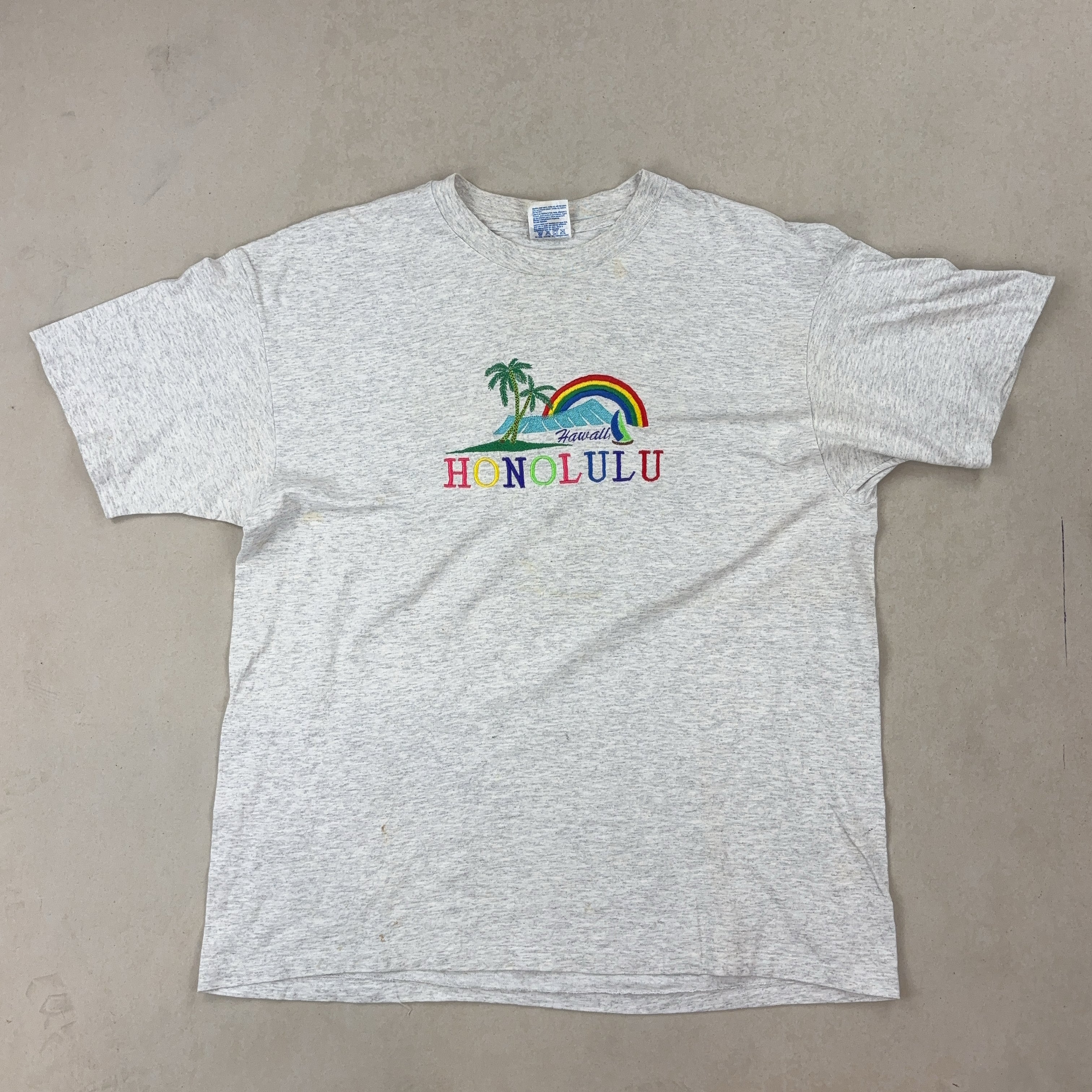 'HONOLULU HAWAII' TEE - X LARGE