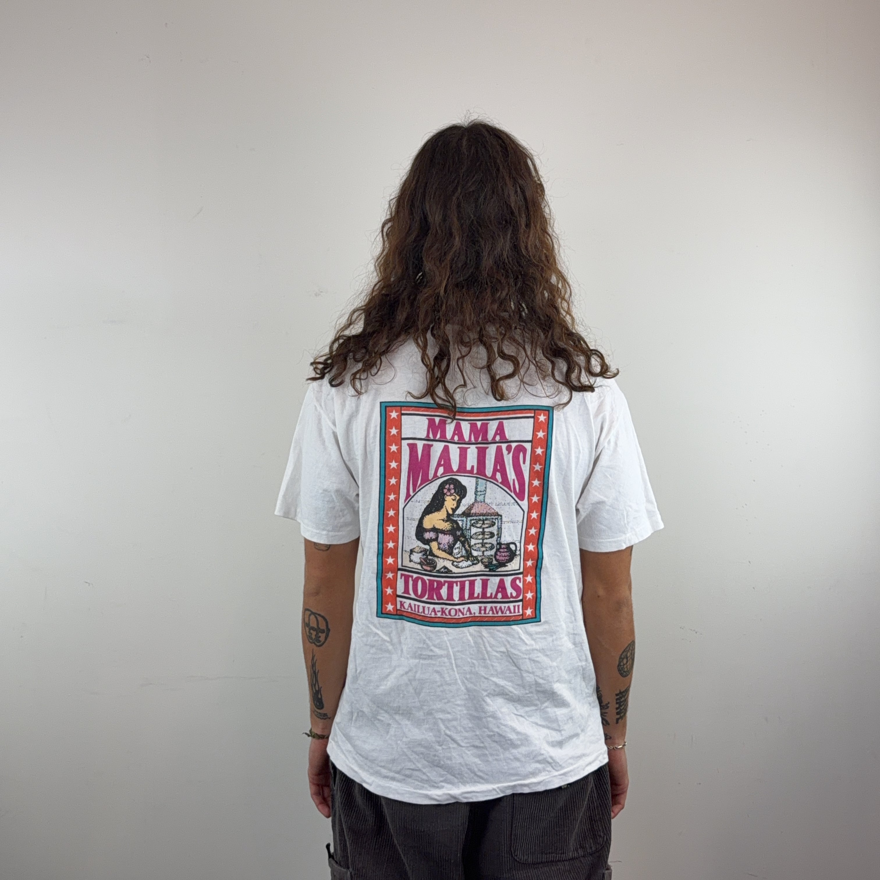 'MAMA MALIA'S TORTILLAS' GRAPHIC TEE - MEDIUM
