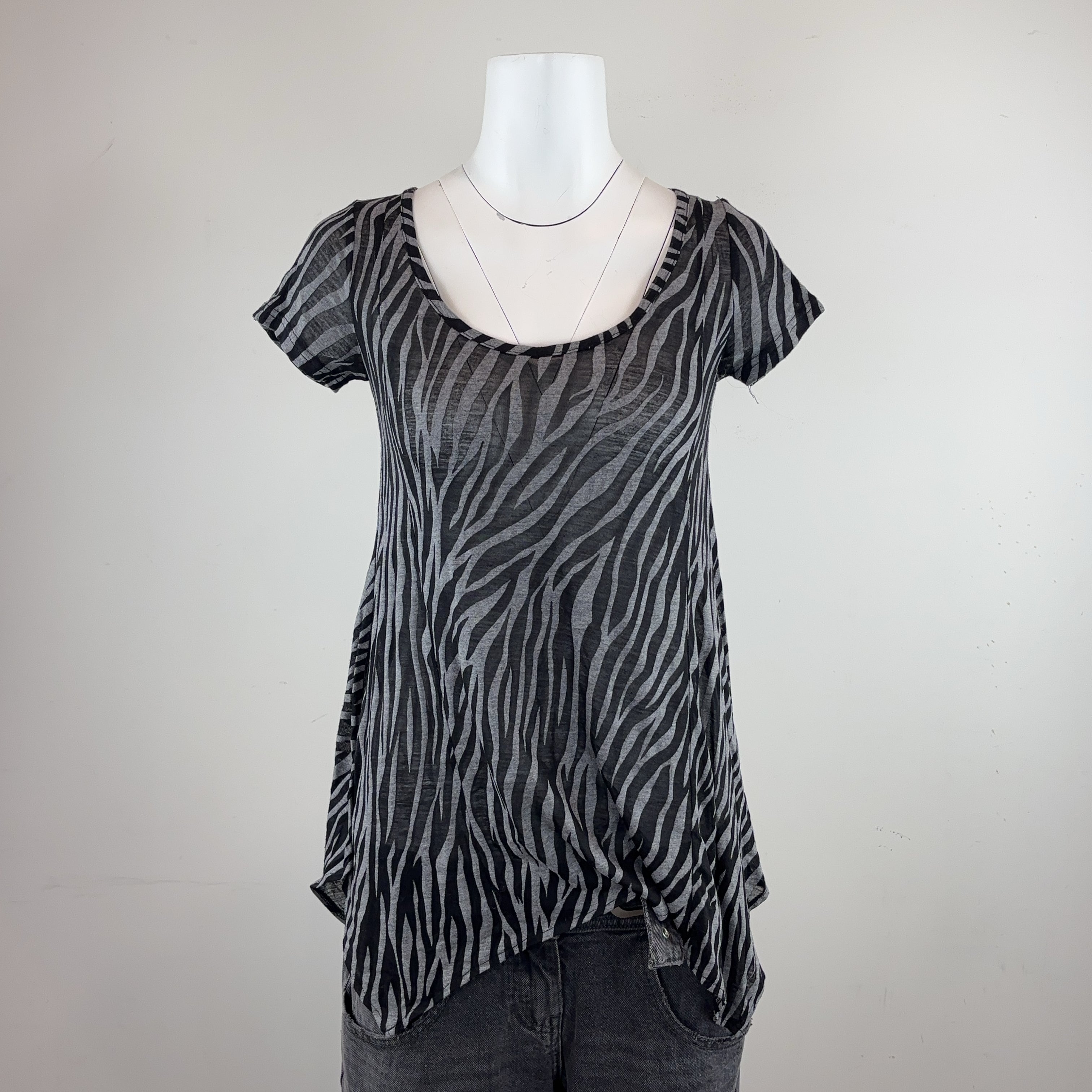 ZEBRA STYLE TOP - MEDIUM