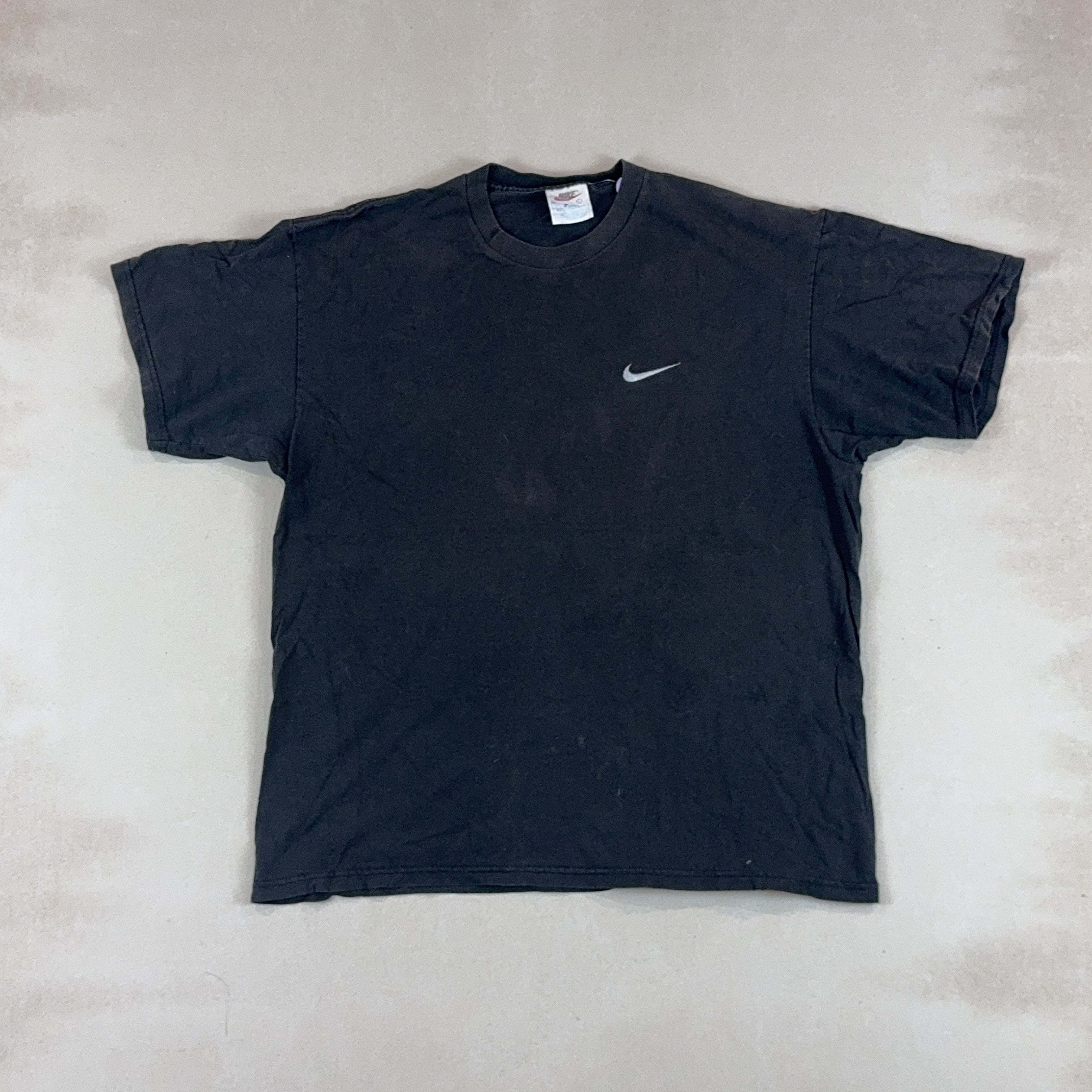 NIKE TEE - X LARGE