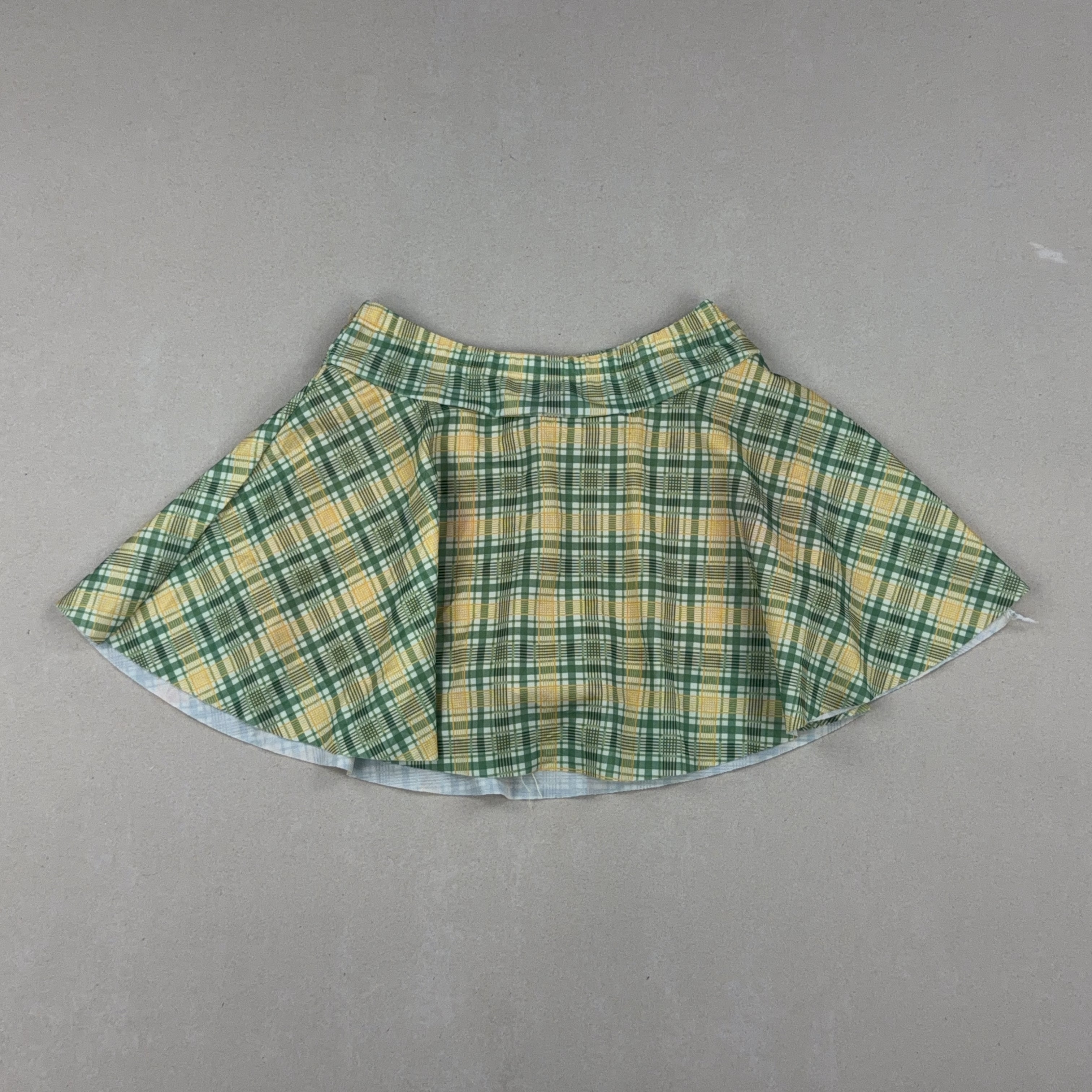 VINTAGE PLAID SKIRT - SMALL