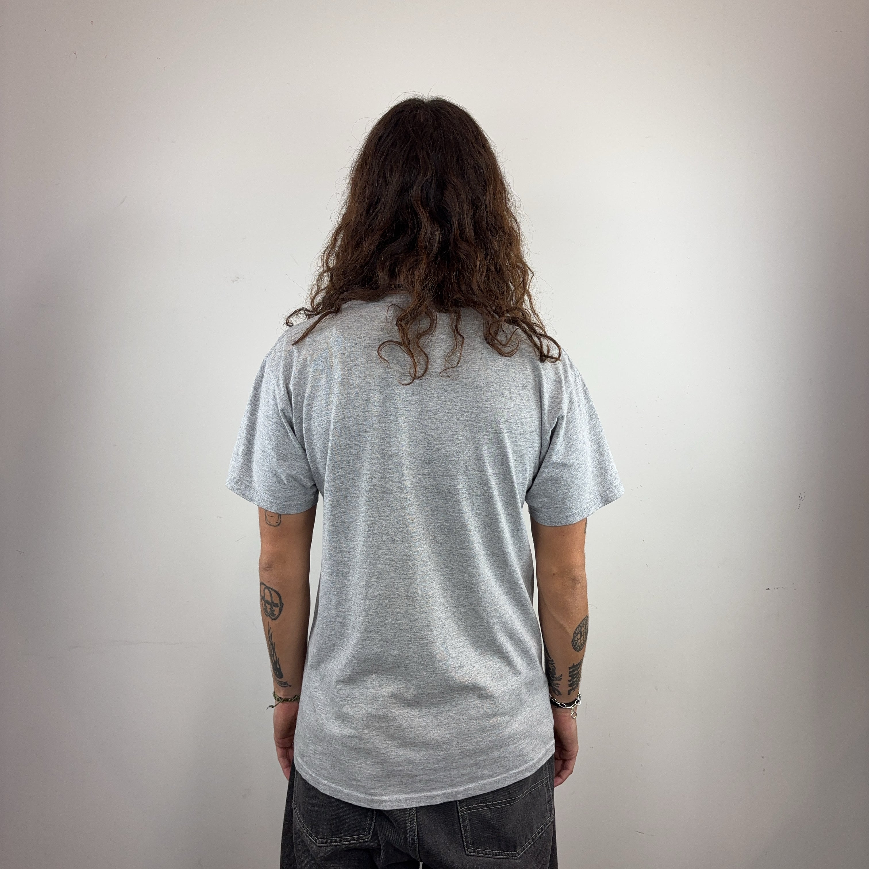 SHORTY'S TEE - MEDIUM