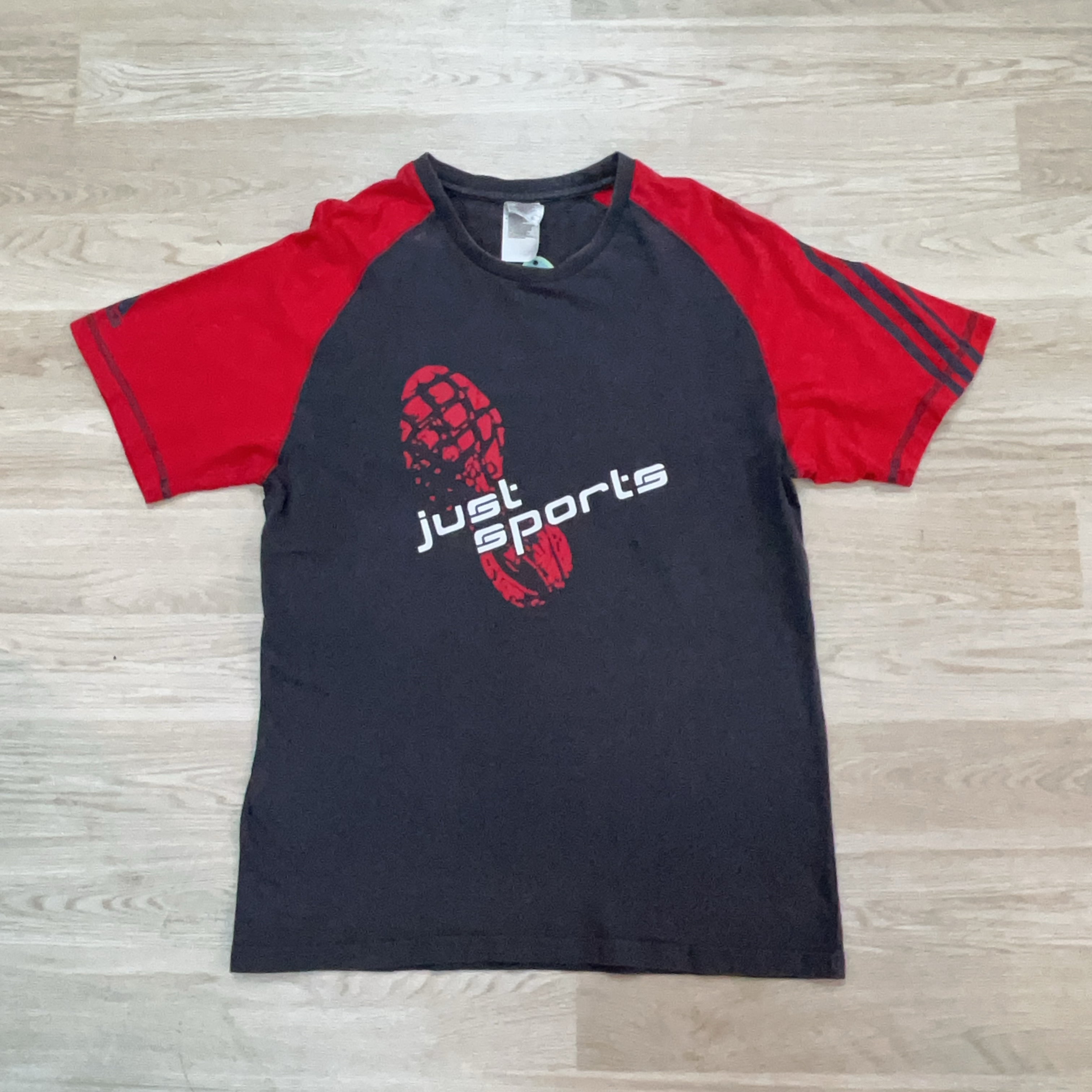 JUST SPORTS TEE - LARGE