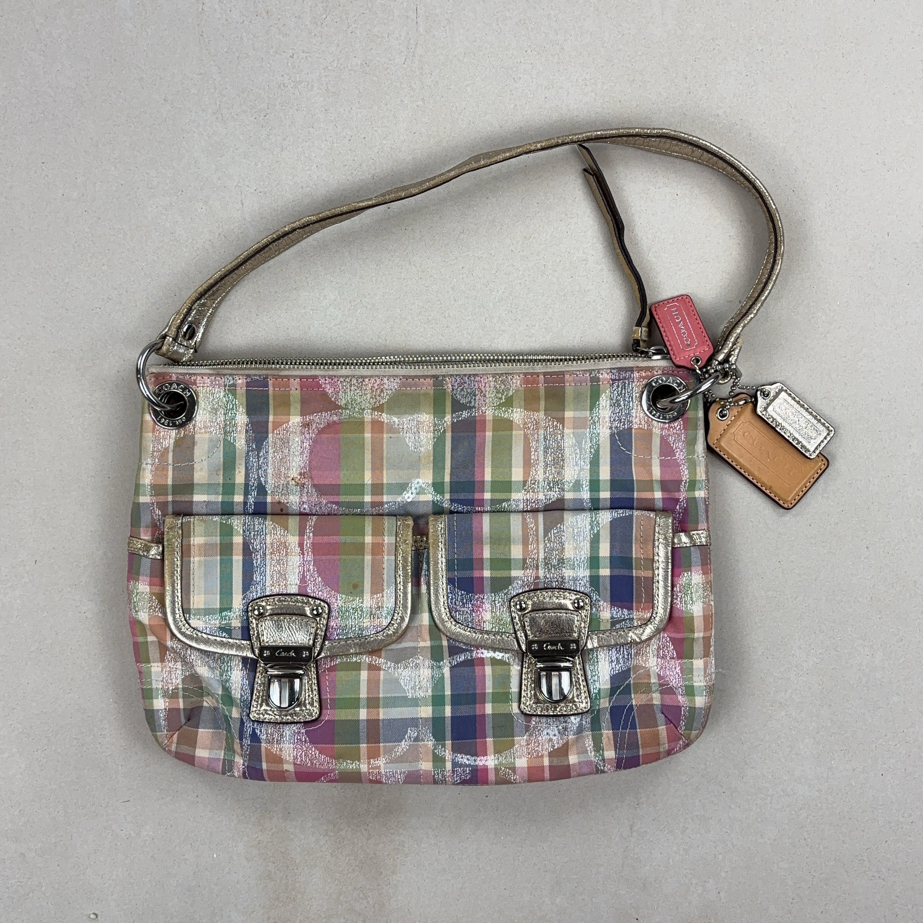 COACH HANDBAG - MEDIUM