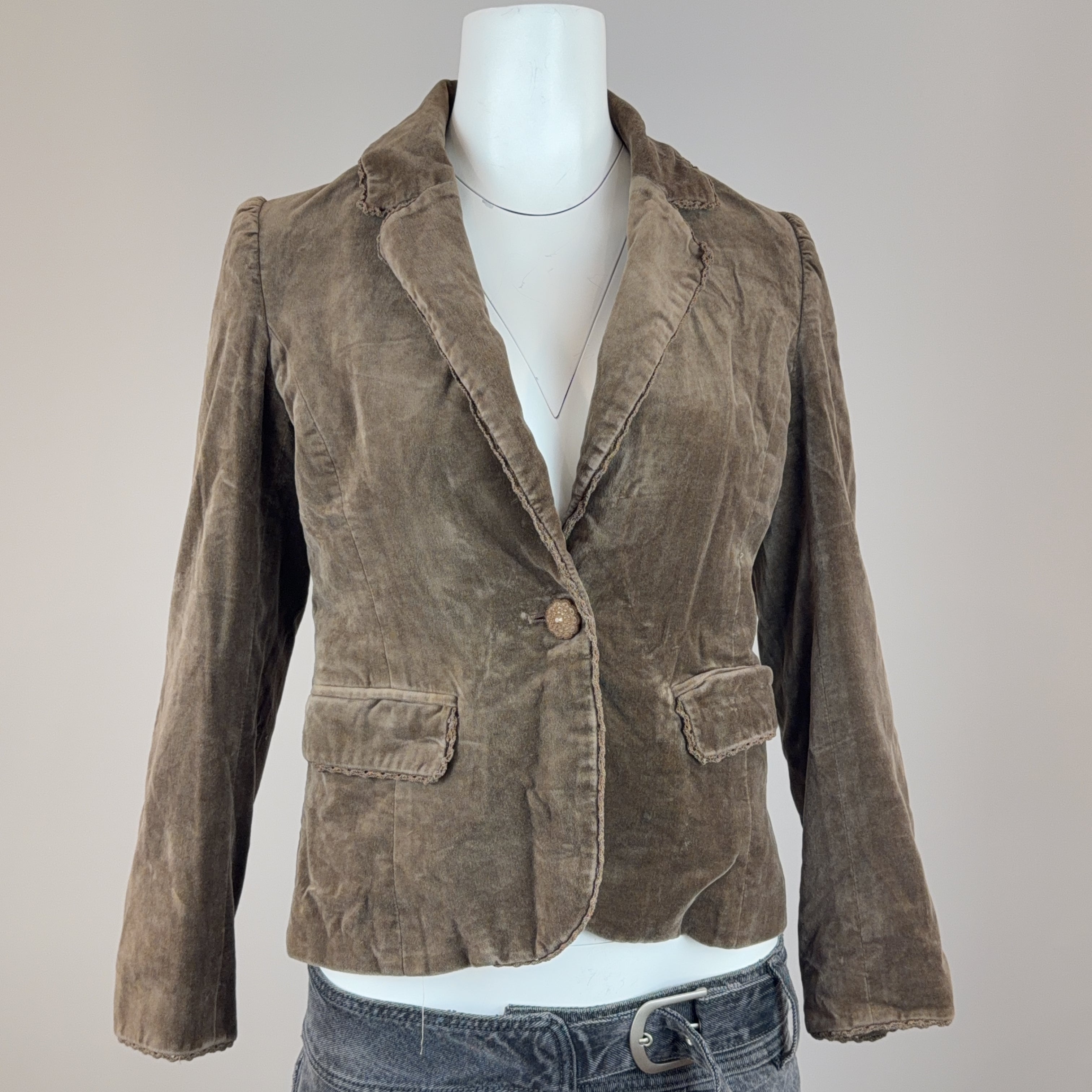 JACKET - SMALL