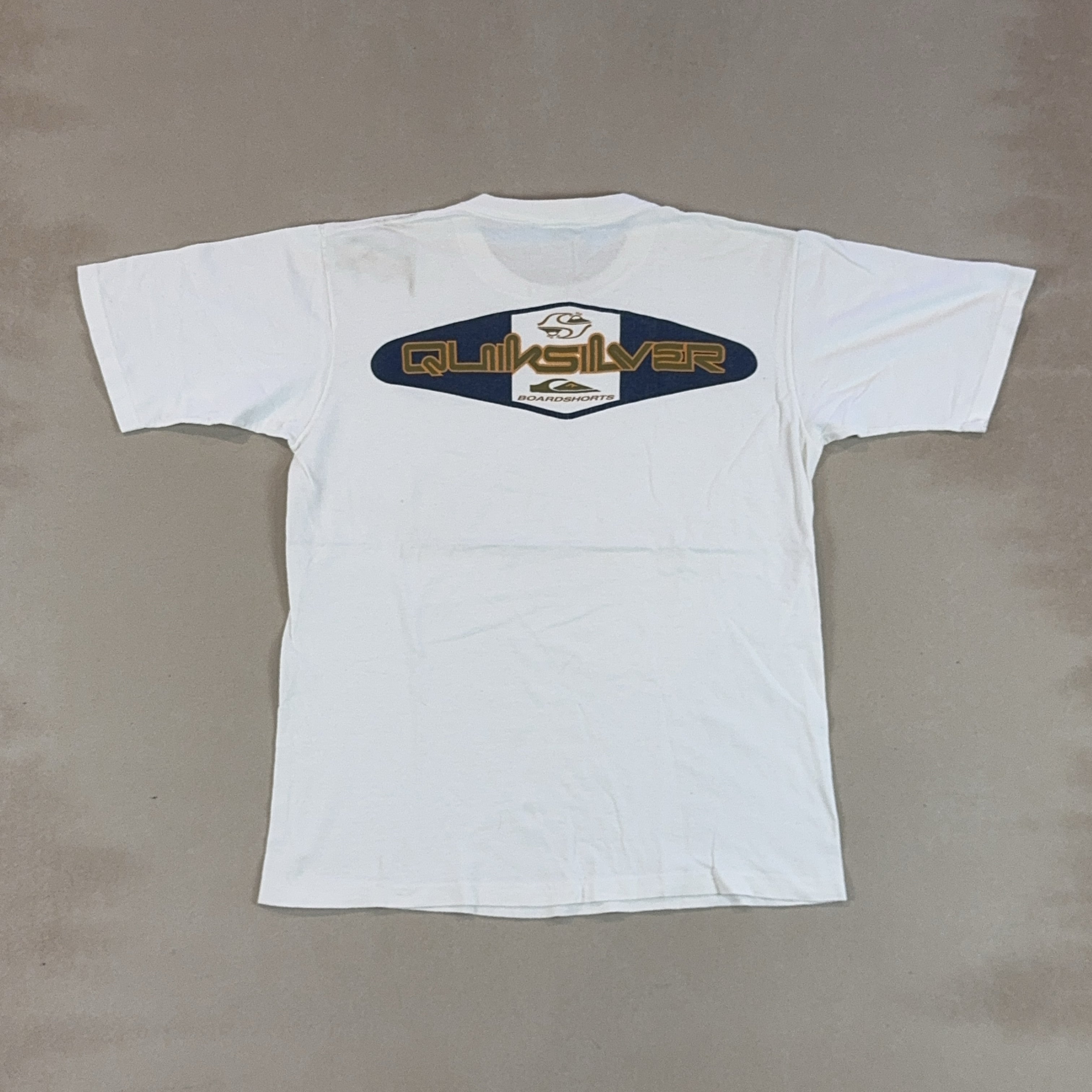 QUIKSILVER BOARDSHORTS TEE - LARGE