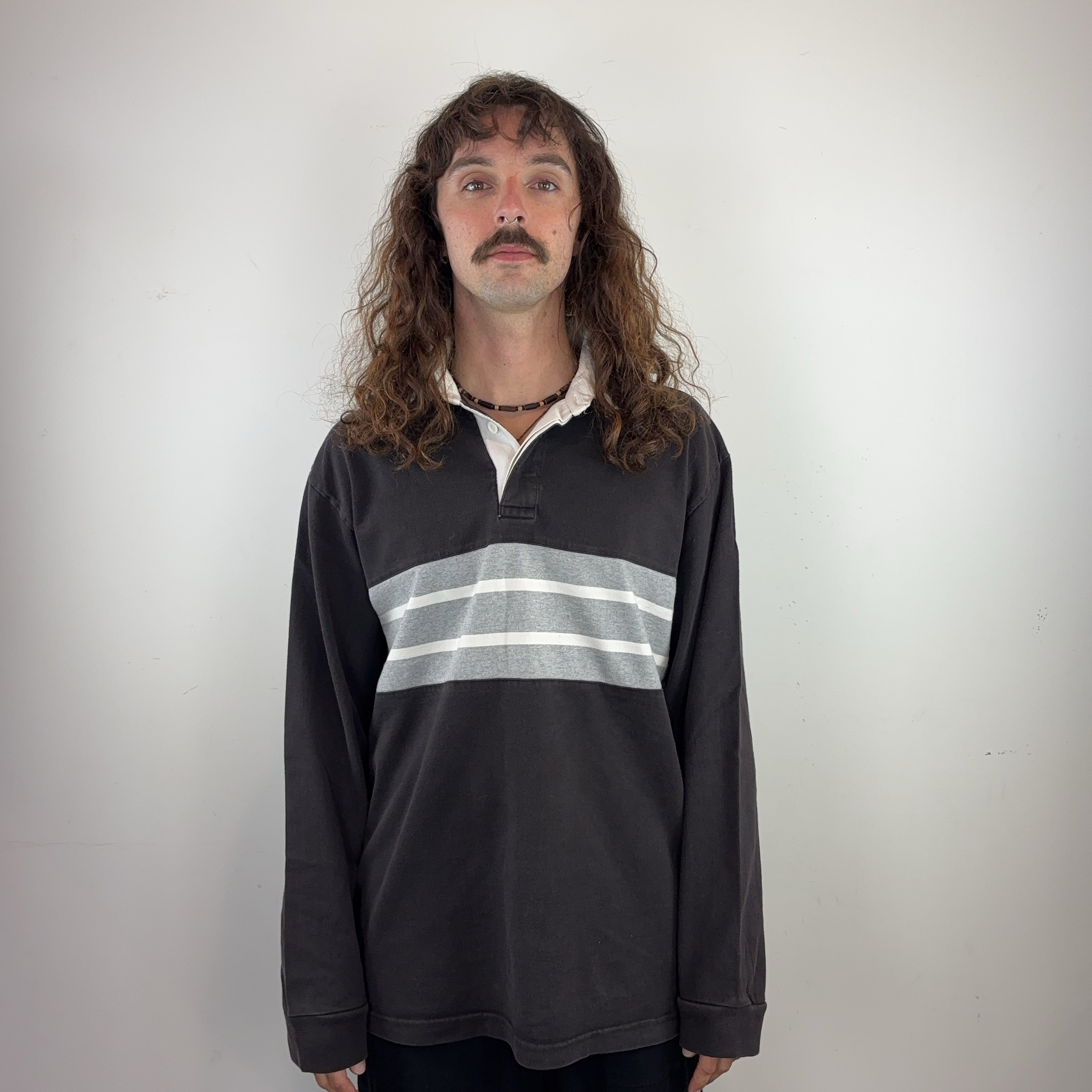 OLV NAVY LONG SLEEVE - MEDIUM