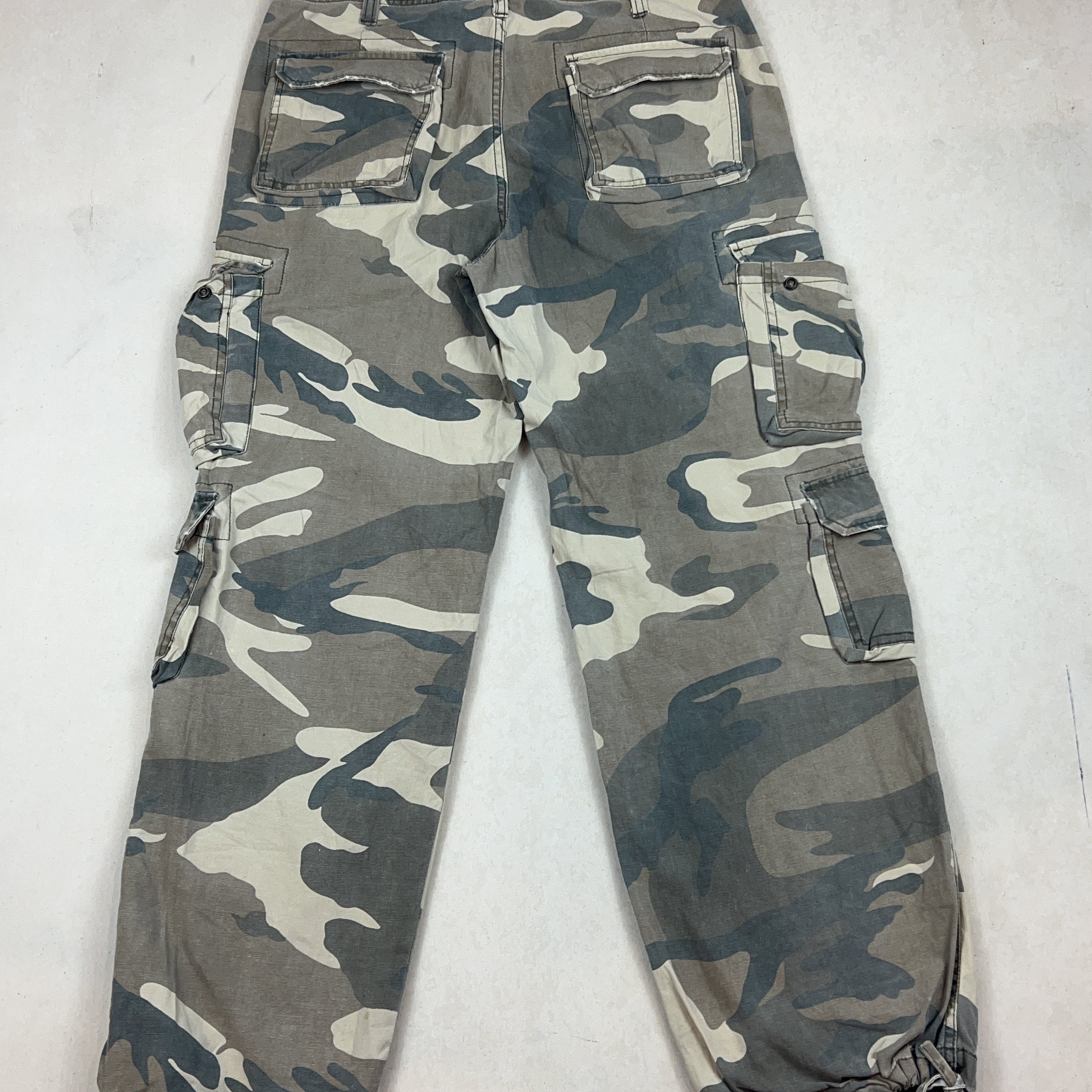 PANTS - MEDIUM