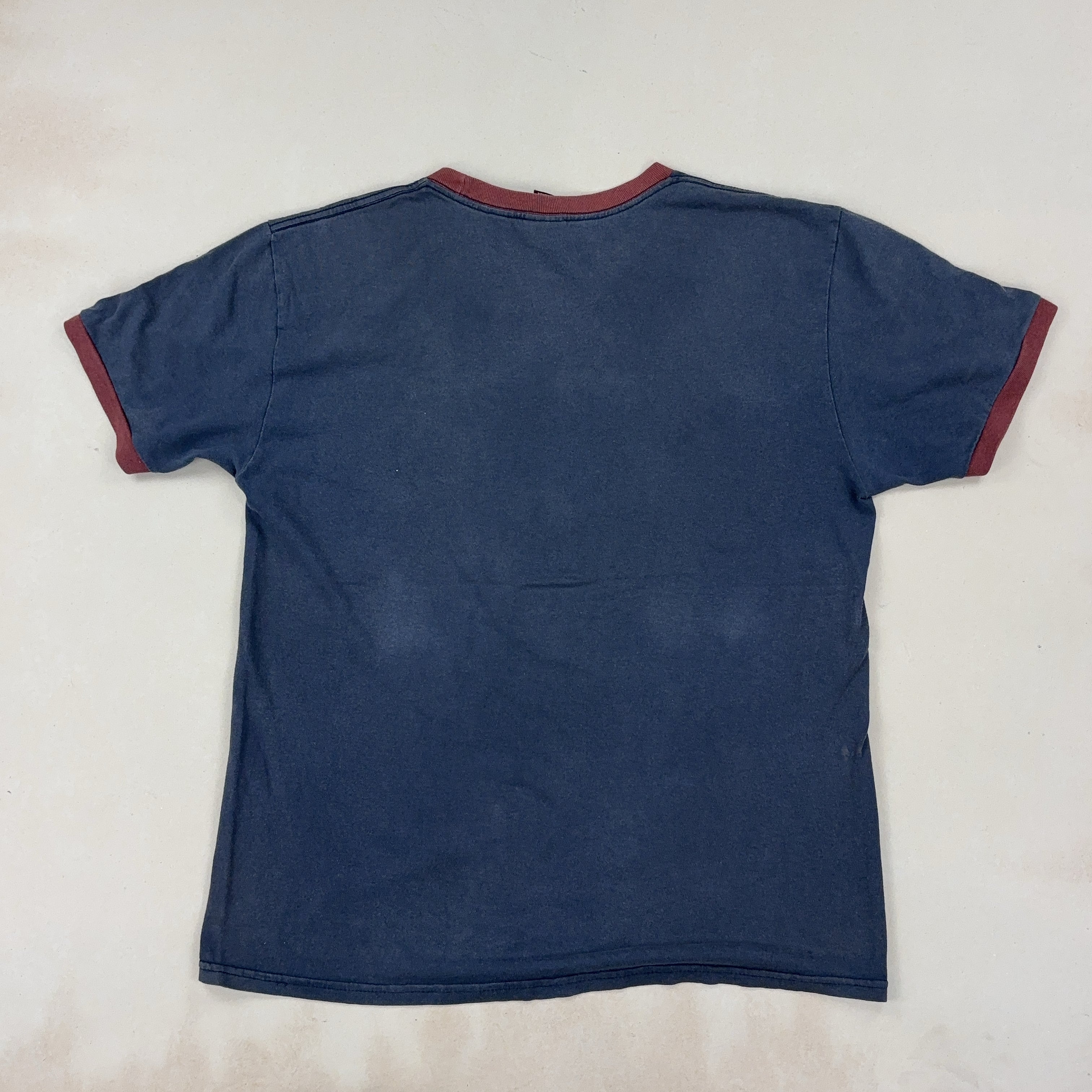 QUIKSILVER TEE - MEDIUM