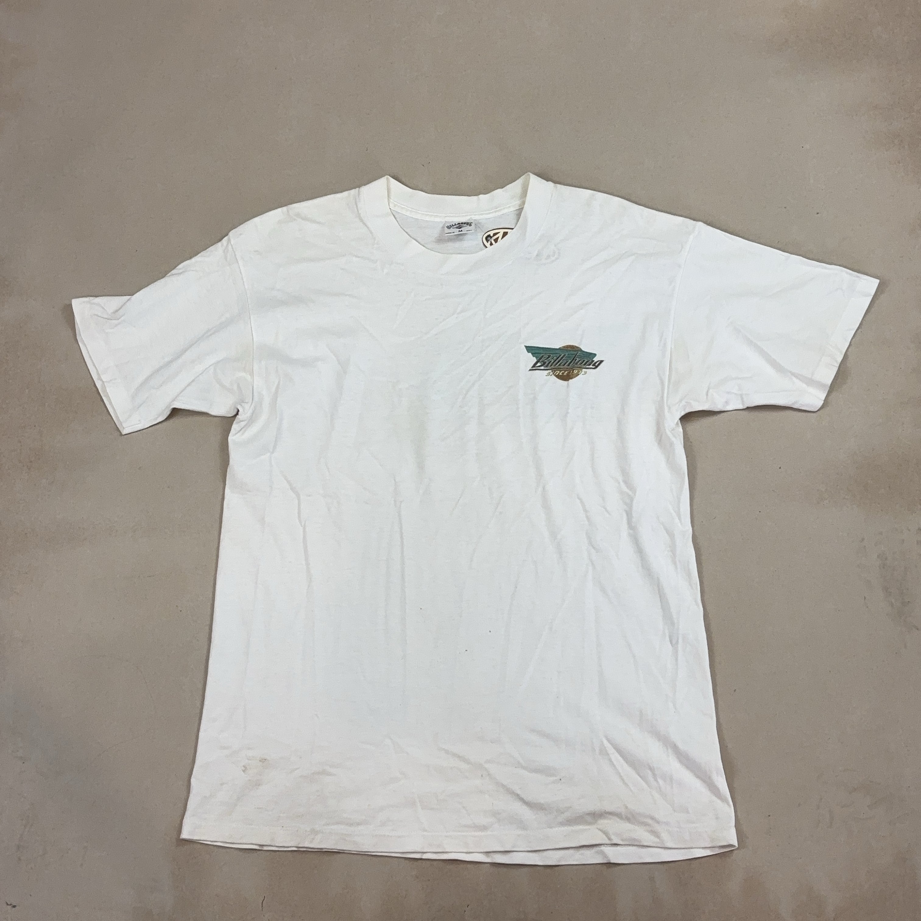BILLABONG TEE - MEDIUM