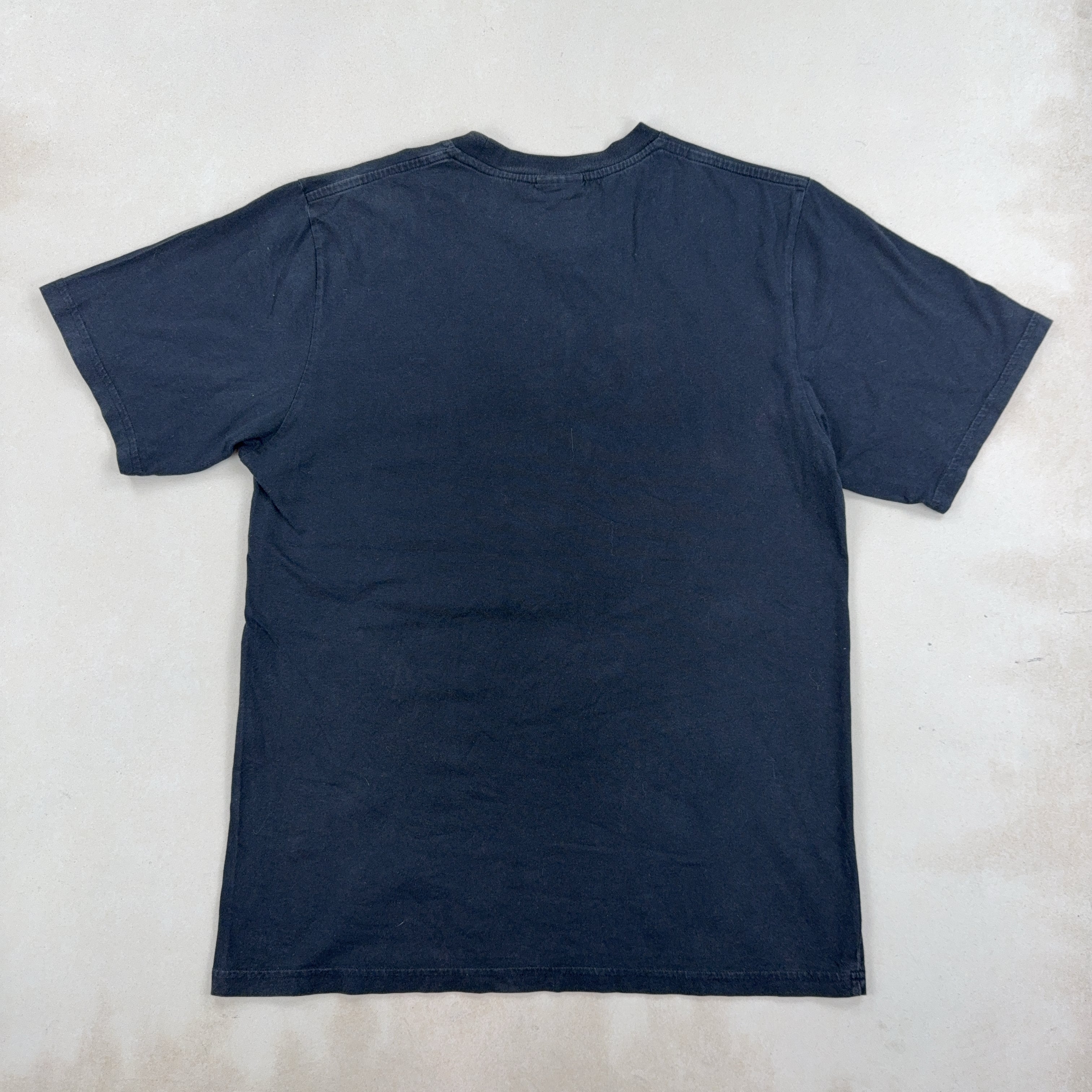 NIKE TEE - MEDIUM