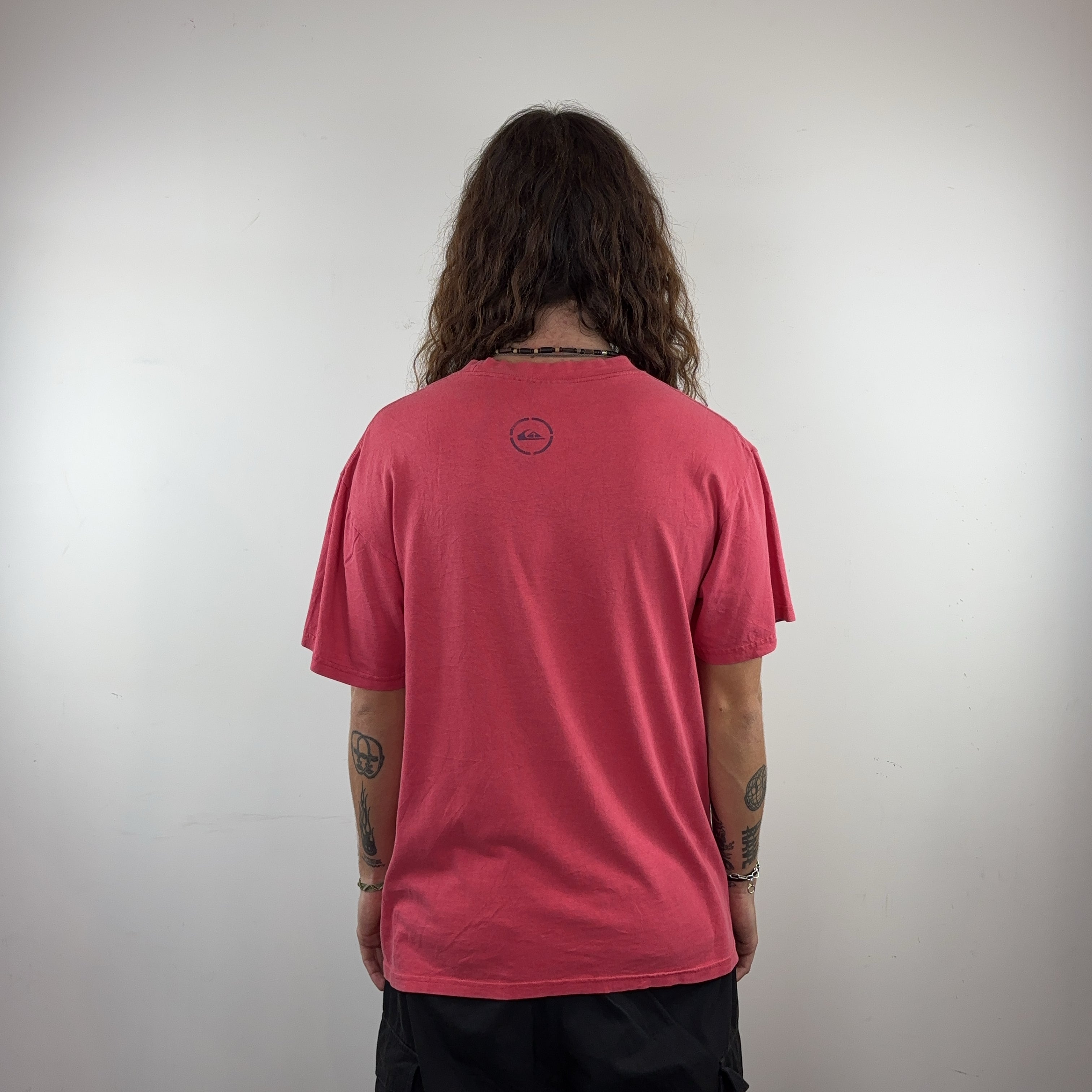 QUIKSILVER TEE - LARGE