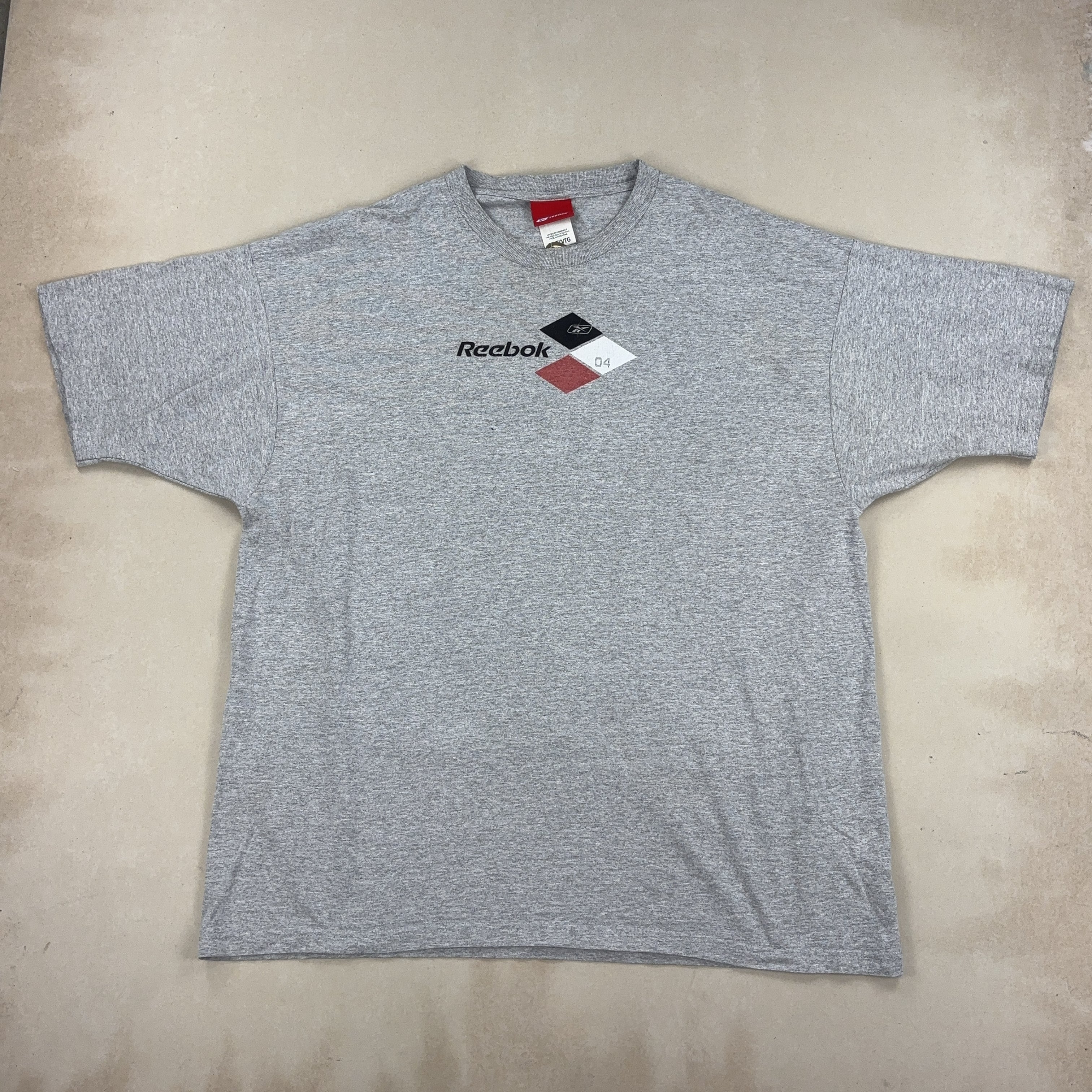 REEBOK TEE - X LARGE