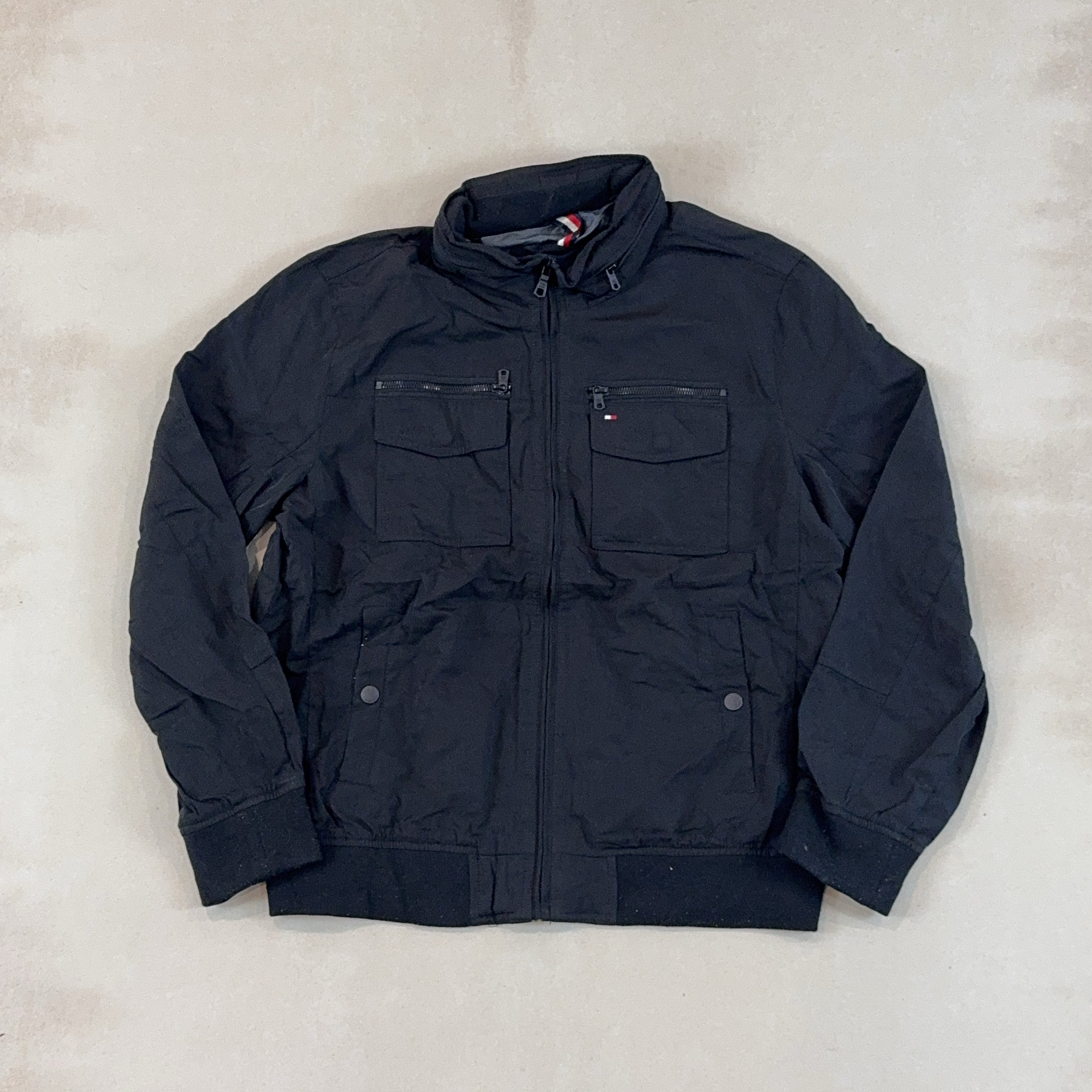 TOMMY HILFIGER BLACK JACKET - LARGE