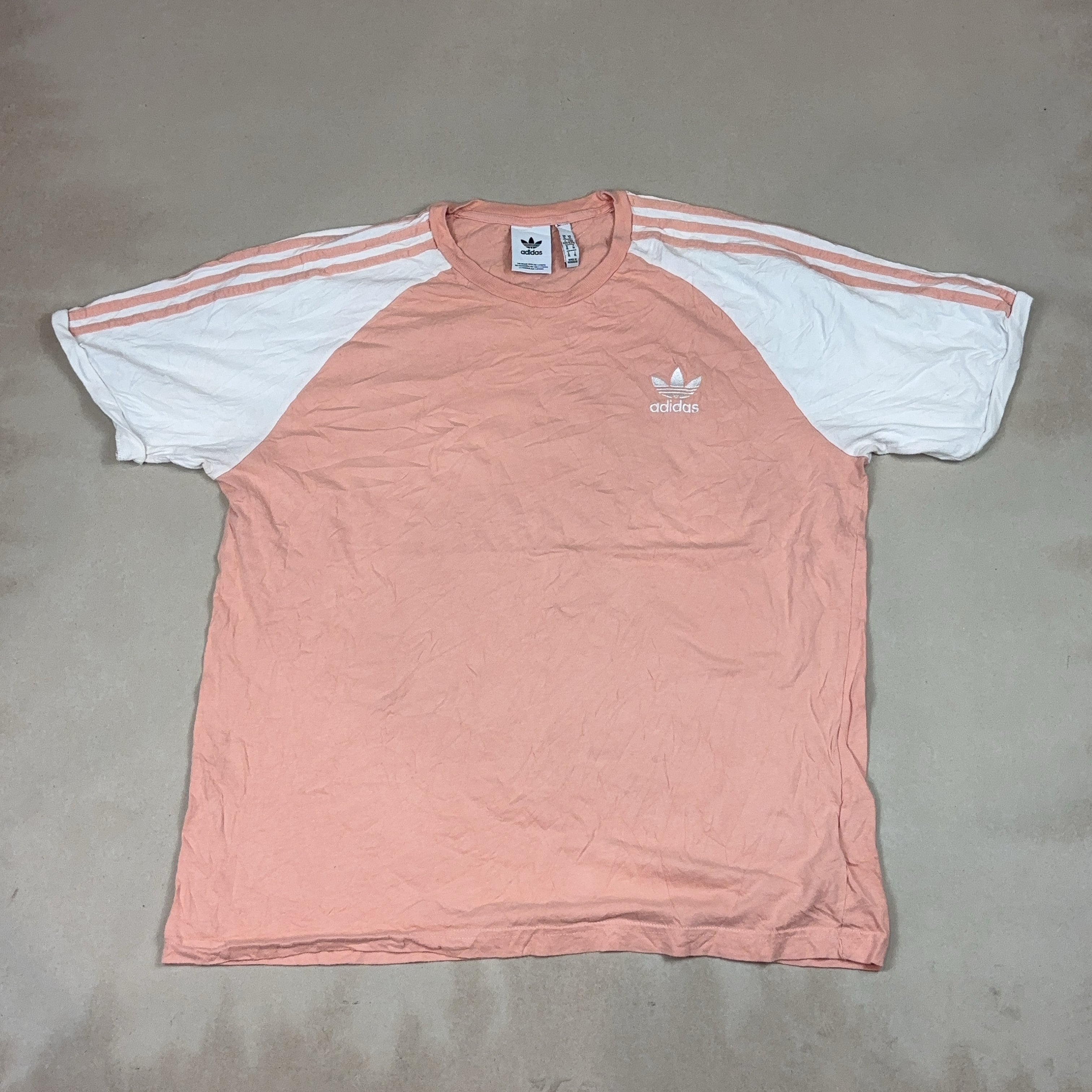 ADIDAS TEE - X LARGE