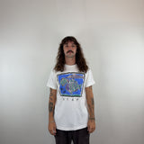 GRAPHIC VINTAGE TEE - MEDIUM