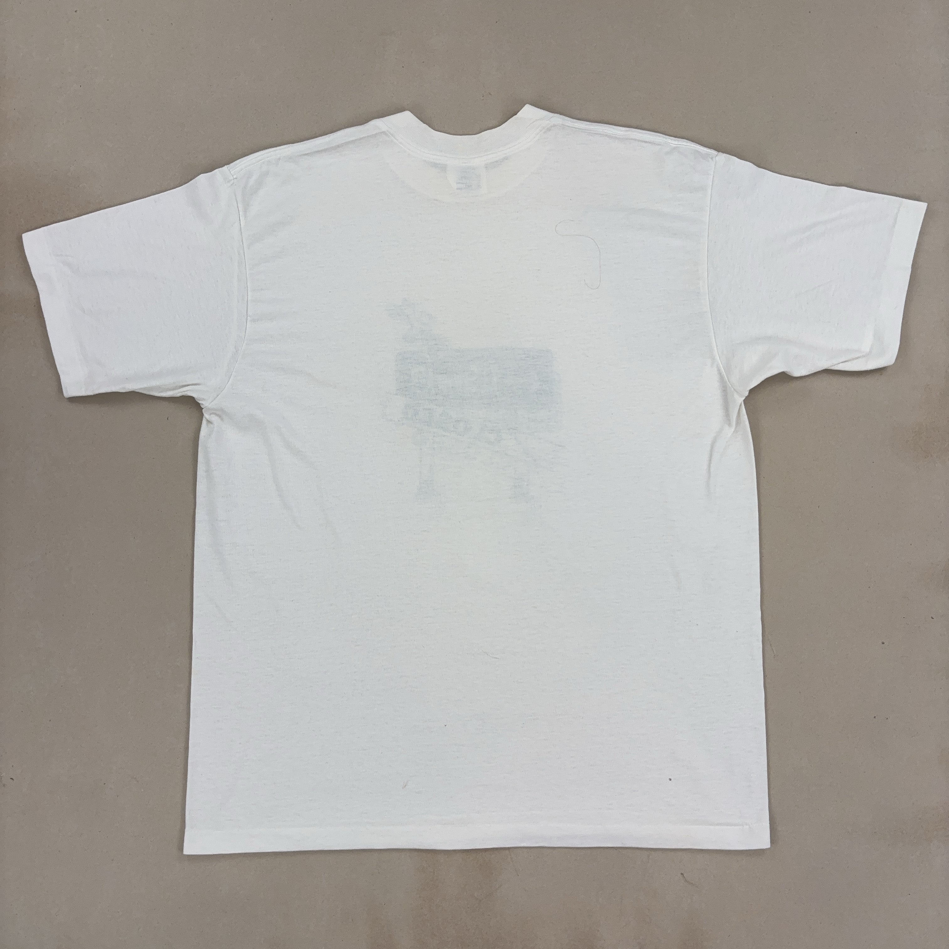 GRAPHIC TEE - LARGE