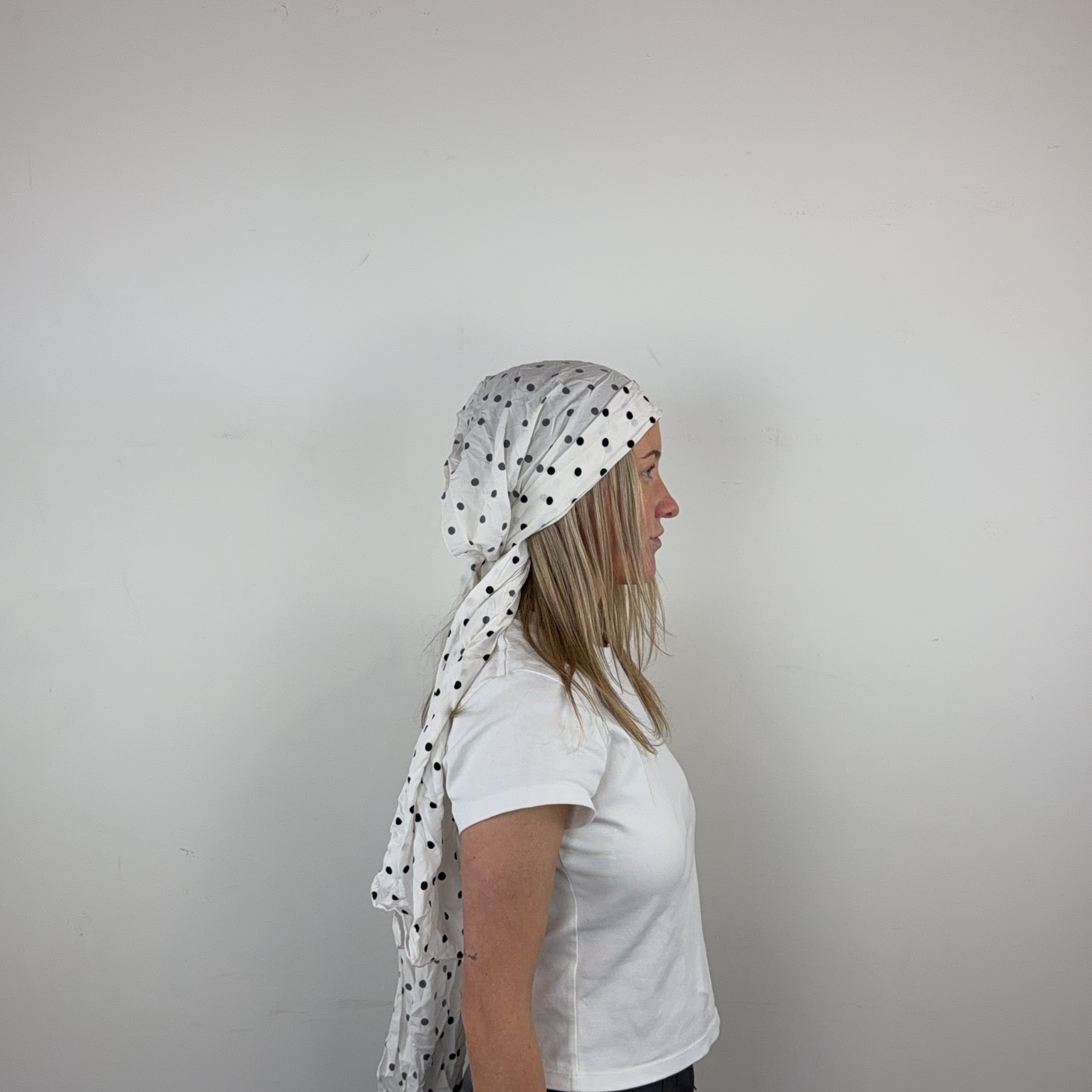 HEAD SCARF
