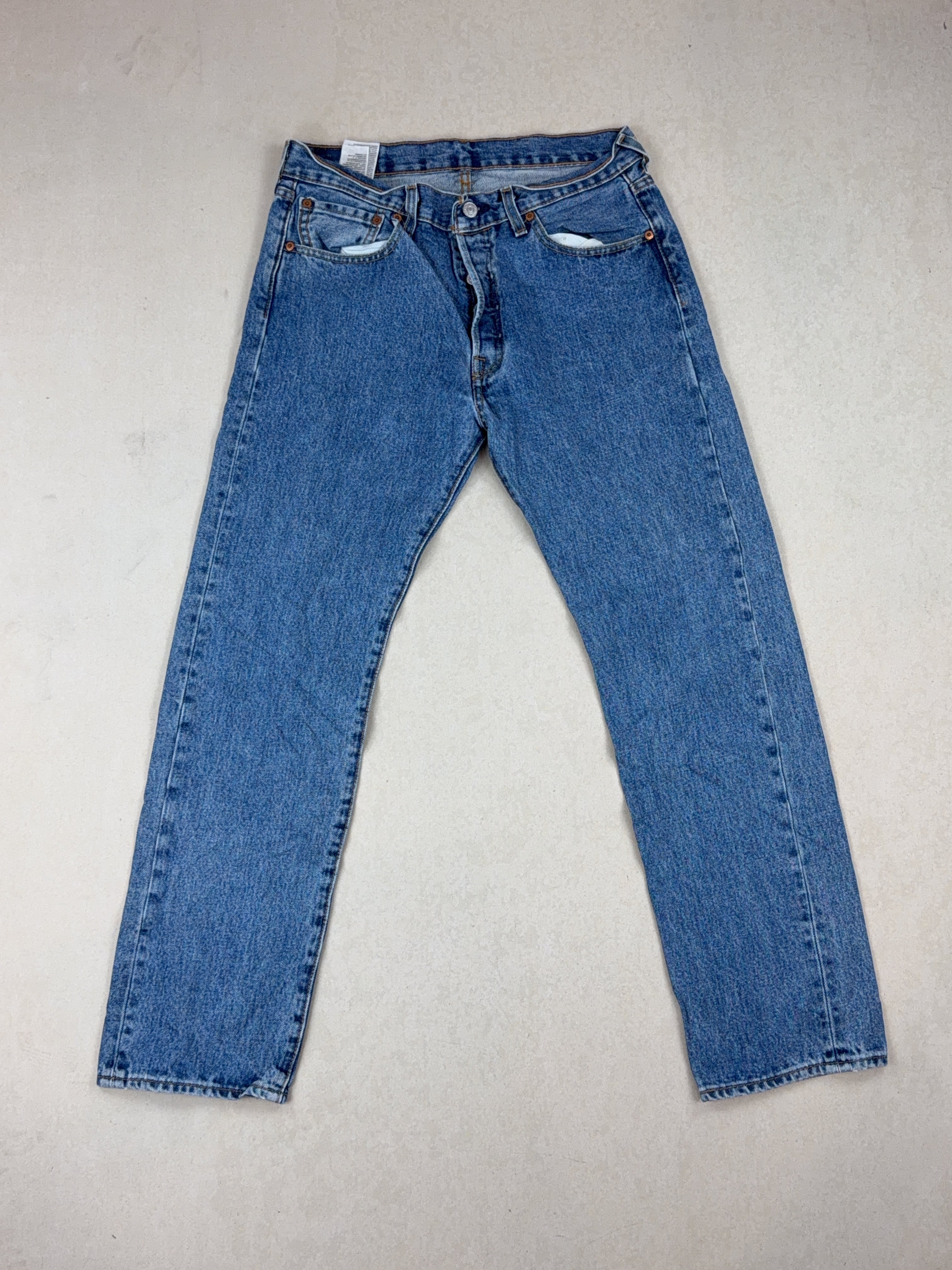 LEVI'S JEANS - SMALL
