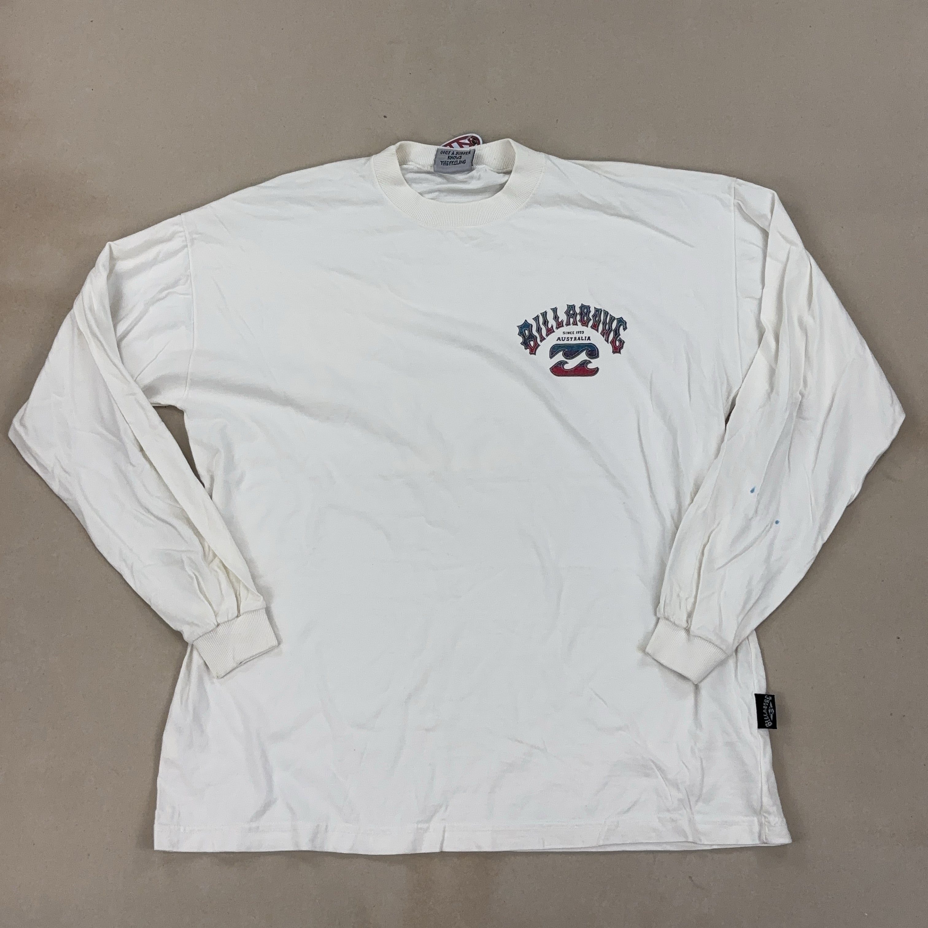 BILLABONG LONG SLEEVE - MEDIUM