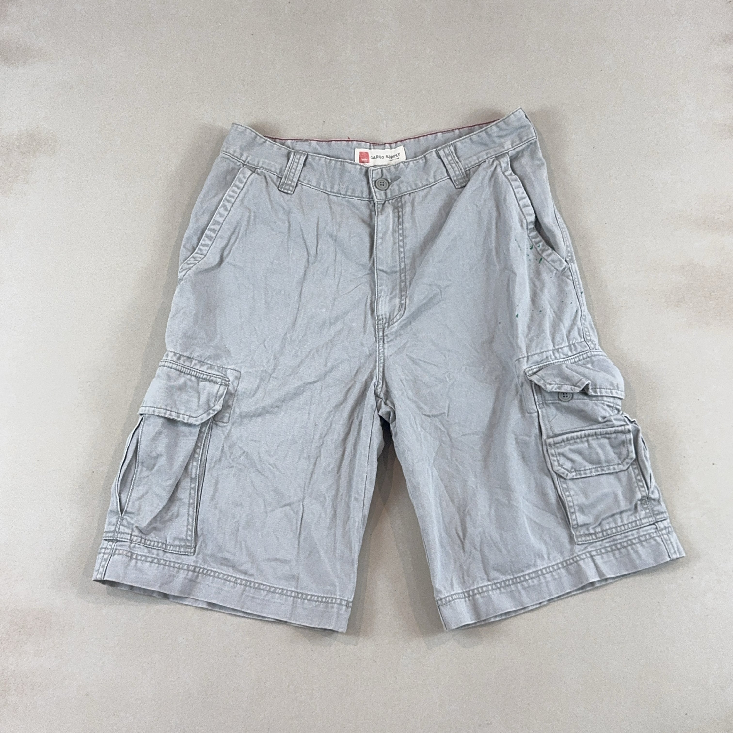 MOSSIMO CARGO SUPPLY SHORTS - LARGE