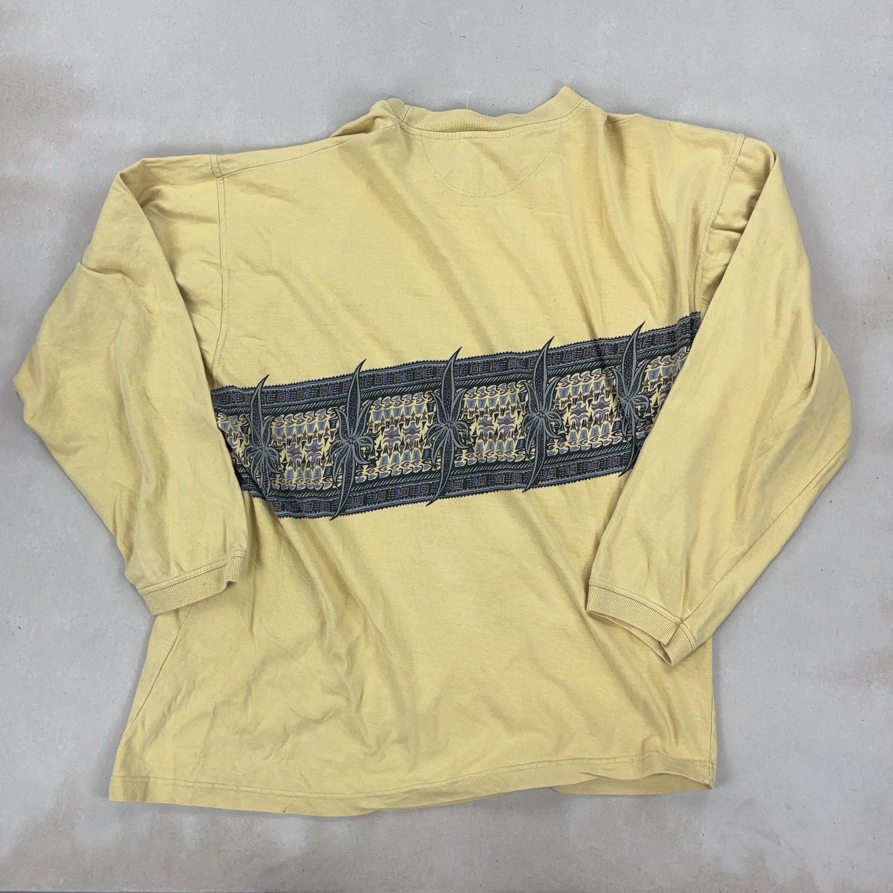 QUIKSILVER CREW - X LARGE