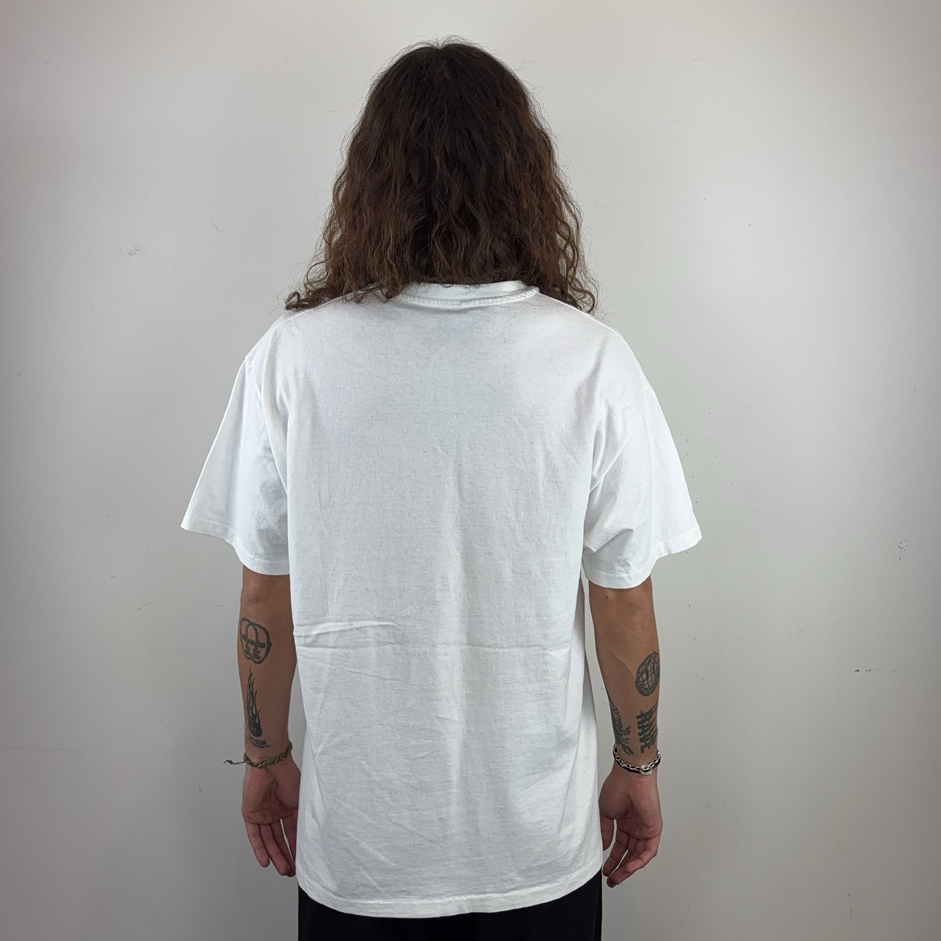 GRAPHIC 'CHESAPEAKE BAY' TEE - LARGE