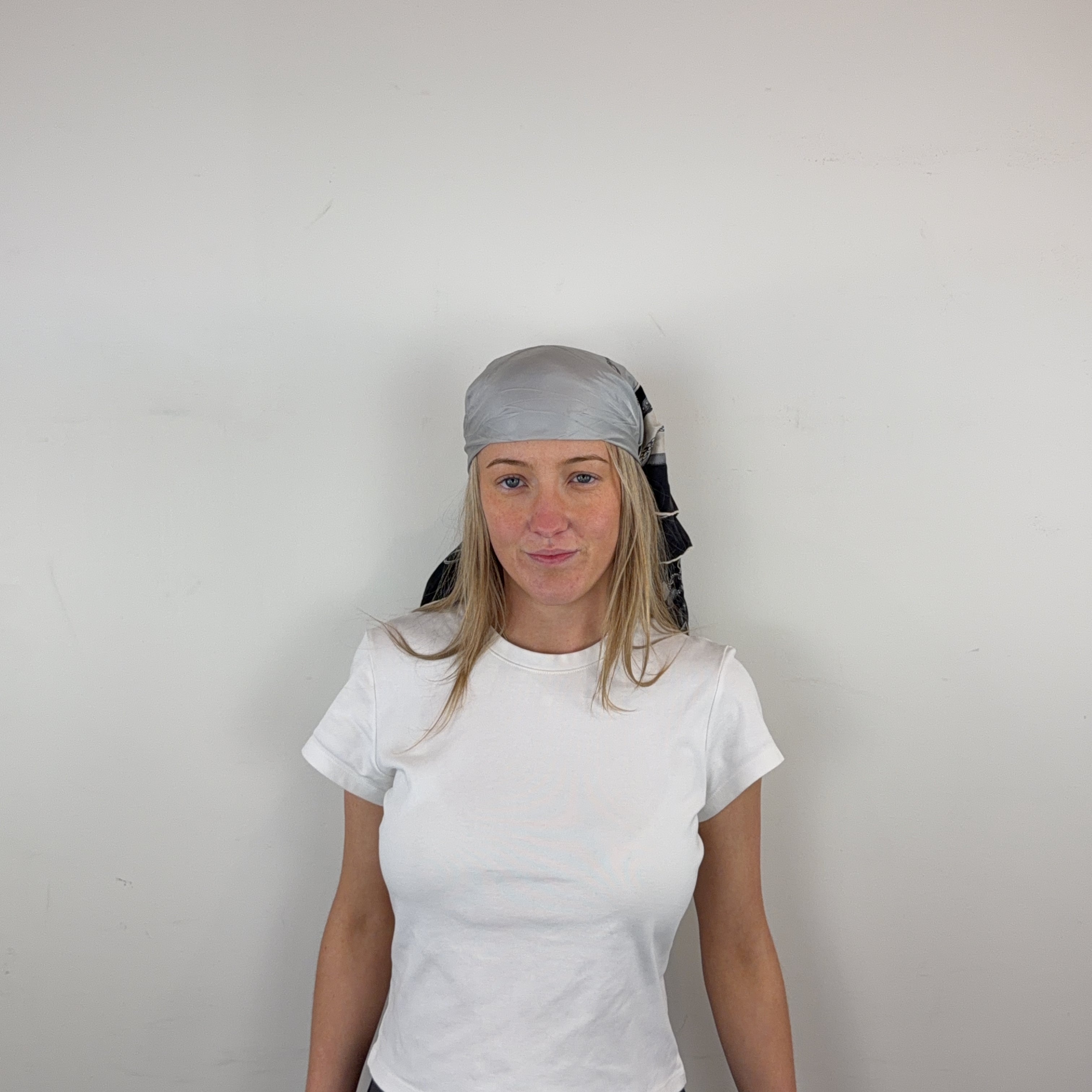 HEAD SCARF