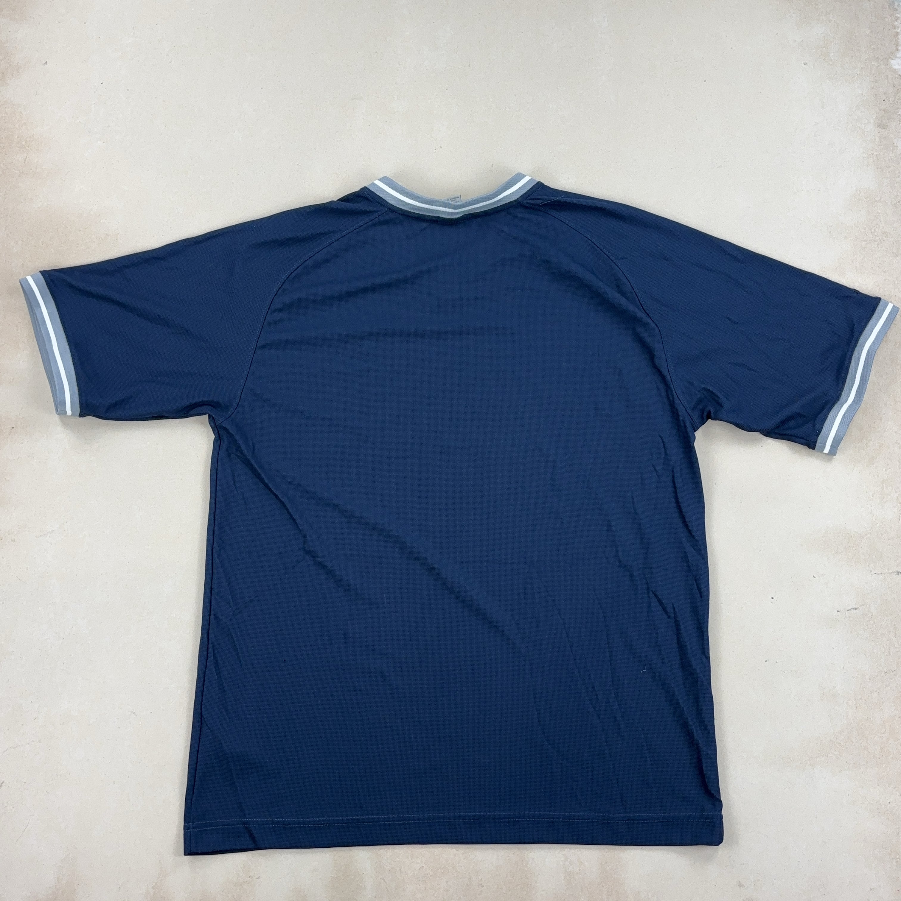 NIKE TEE - LARGE