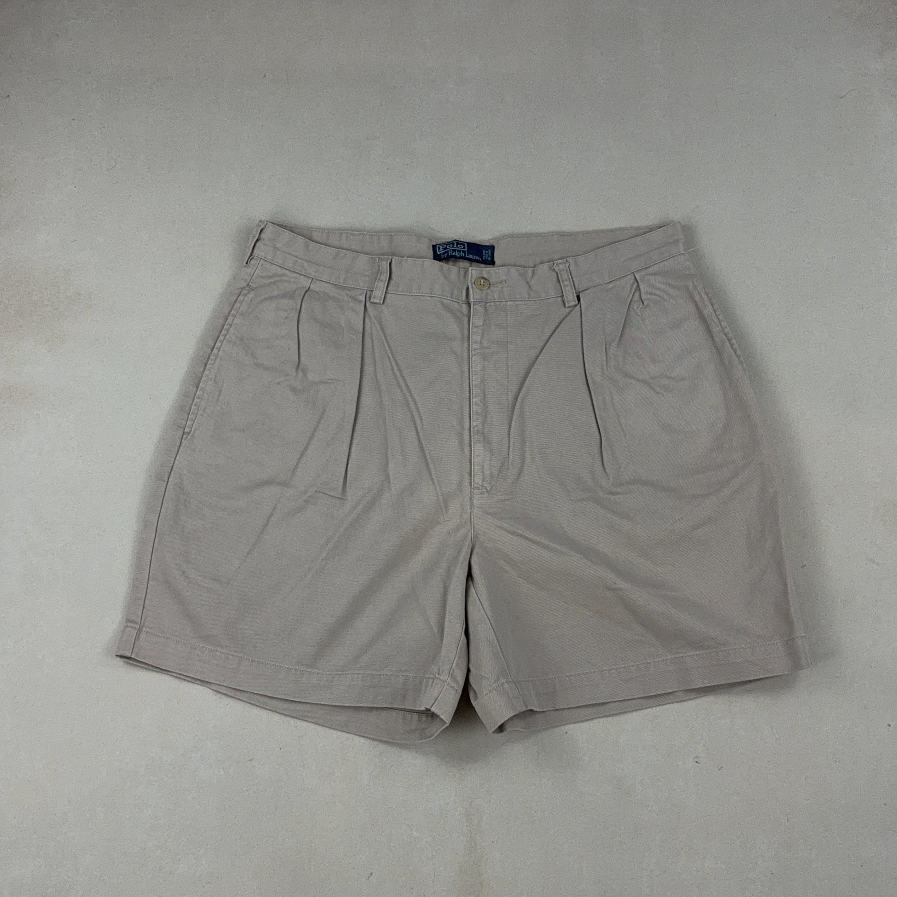 RALPH LAUREN SHORTS - MEDIUM