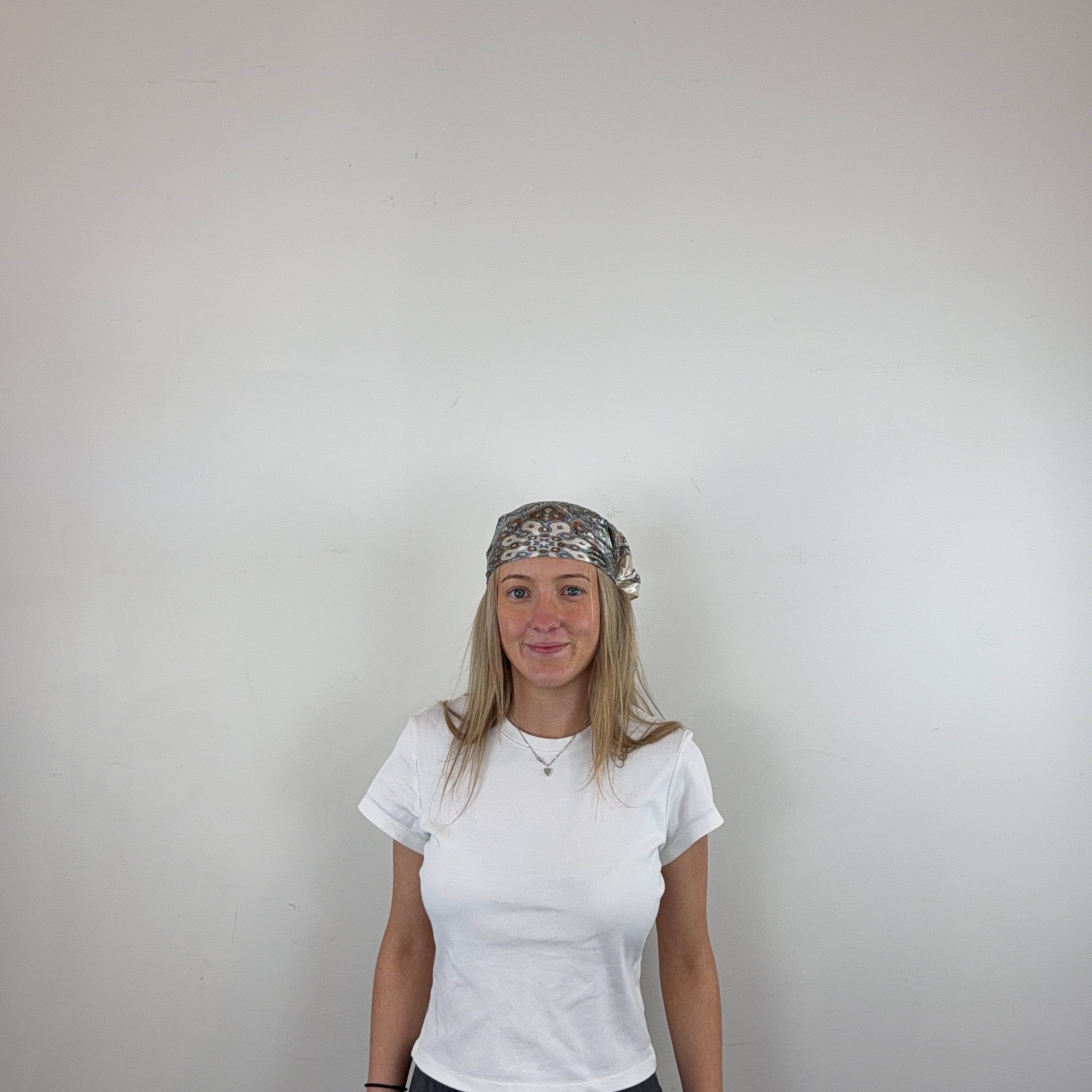 HEAD SCARF